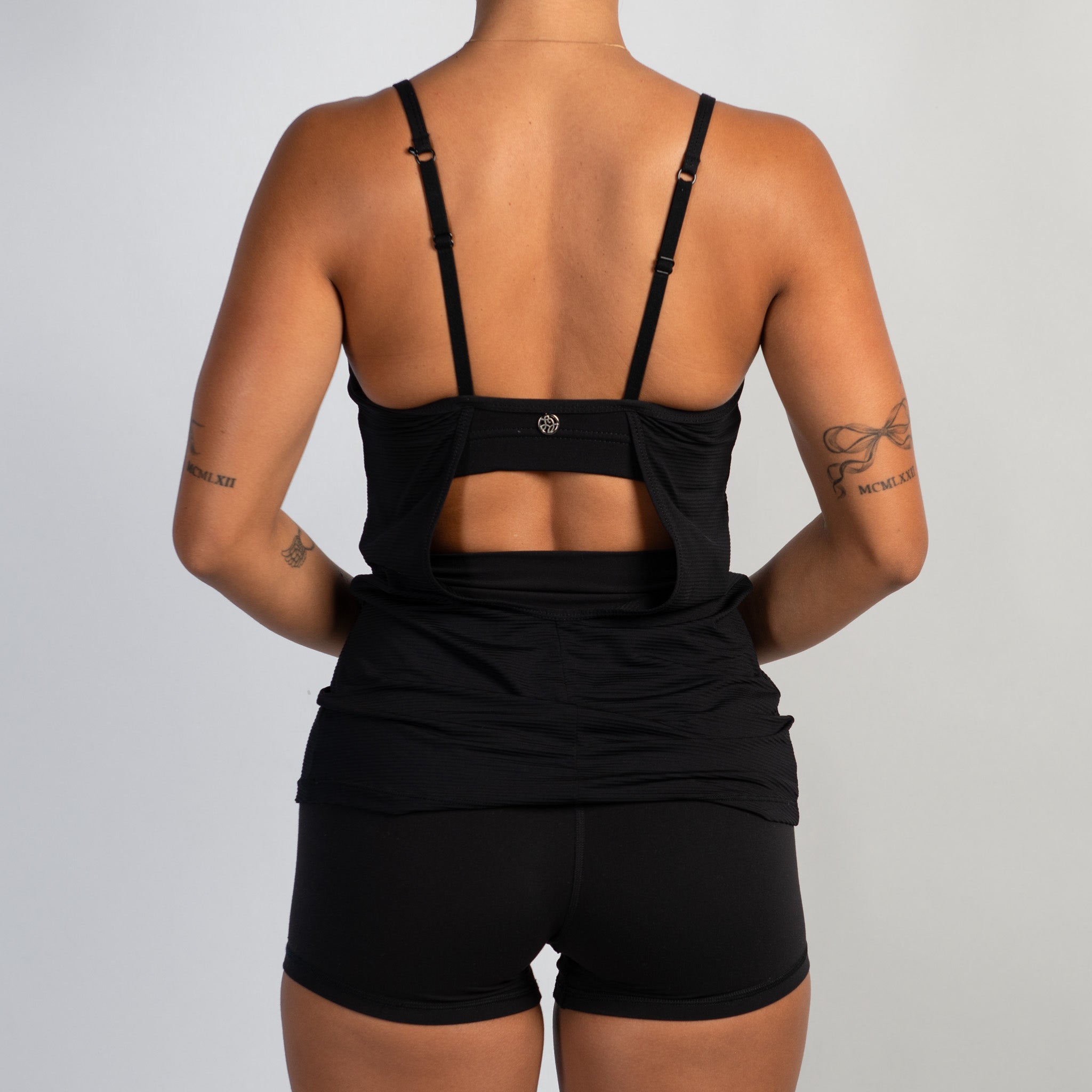 BLACK ACTIVE TANK TOP