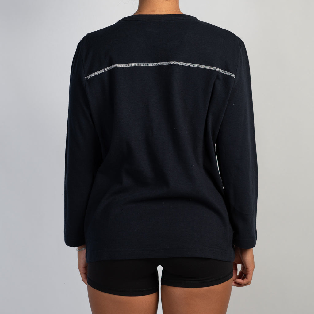 NAVY LONG SLEEVE TOP