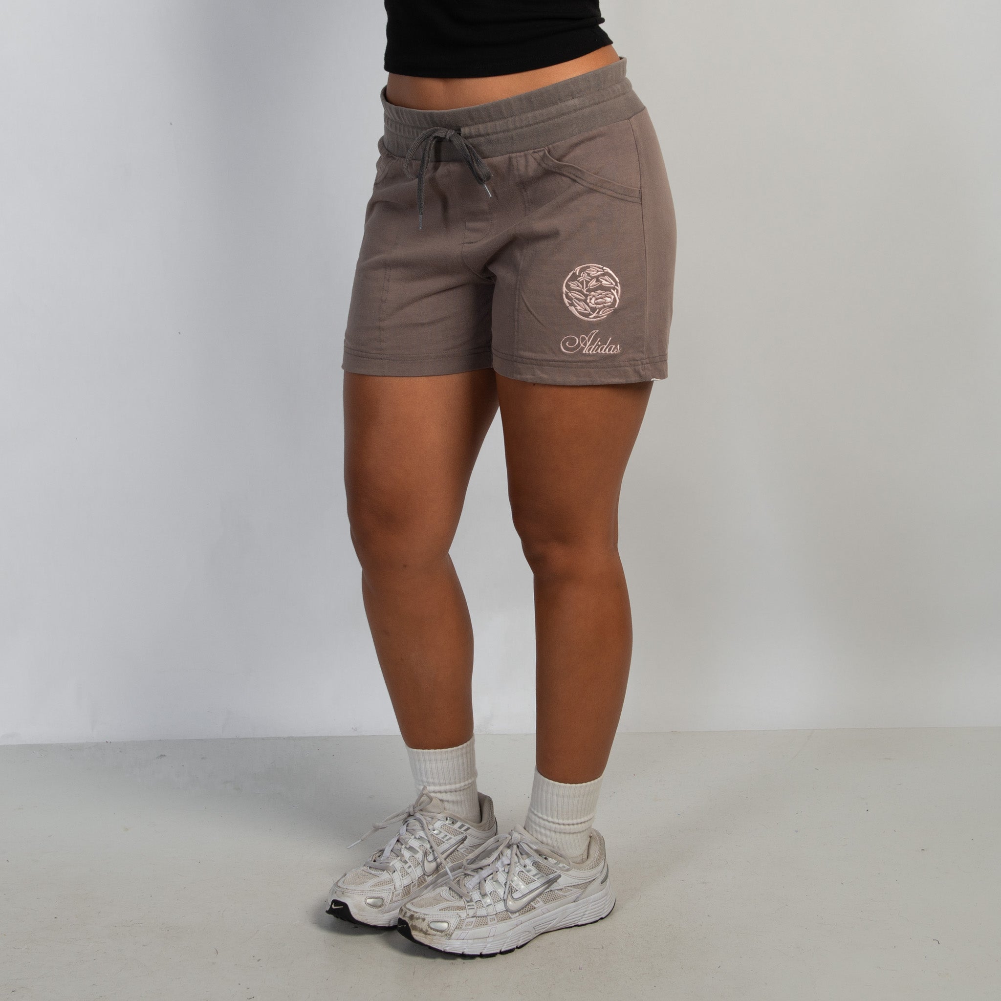GREIGE LOUNGE SHORTS