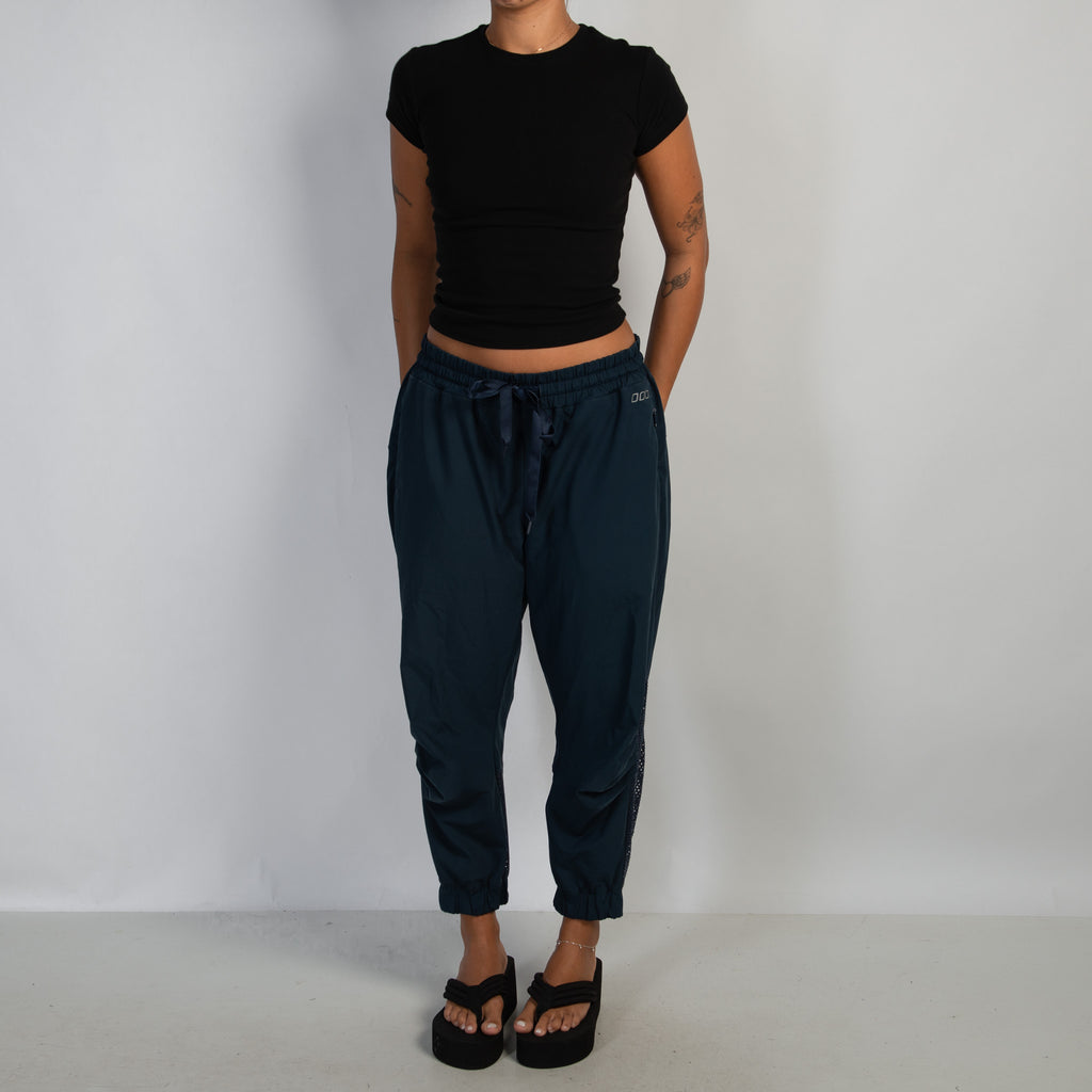 NAVY DRAWSTRING PANTS