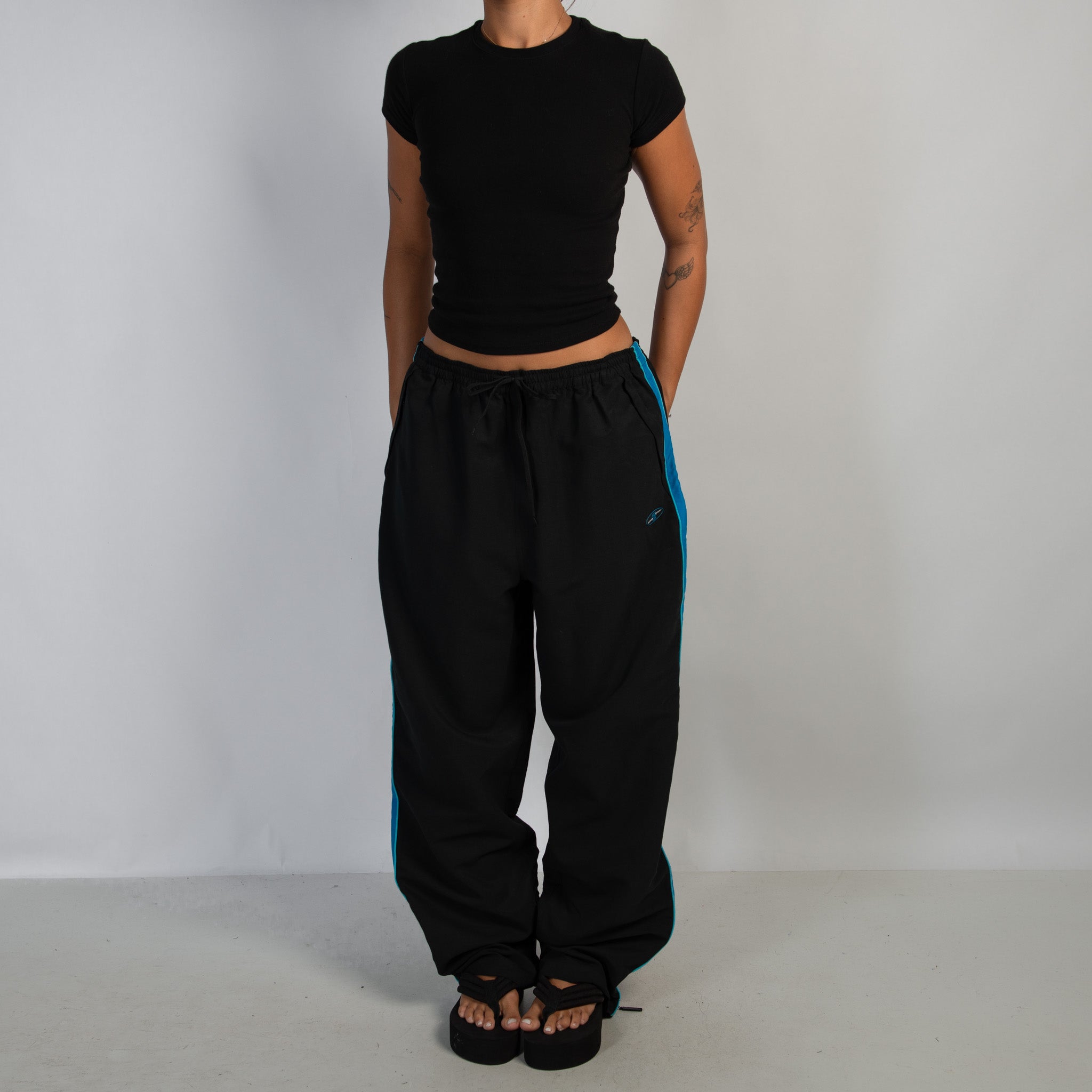 BLACK TRACKSUIT PANTS
