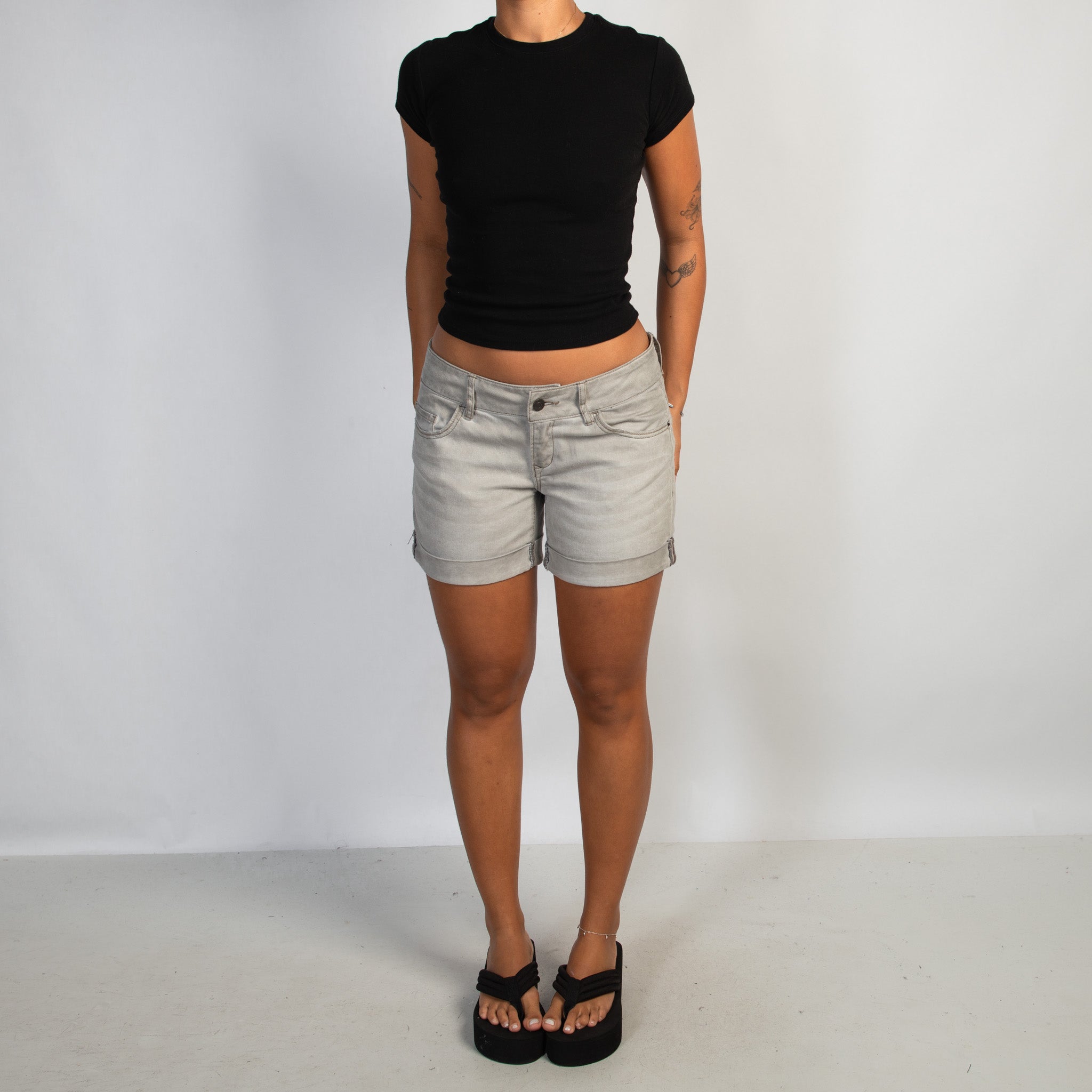 GREY DENIM SHORTS
