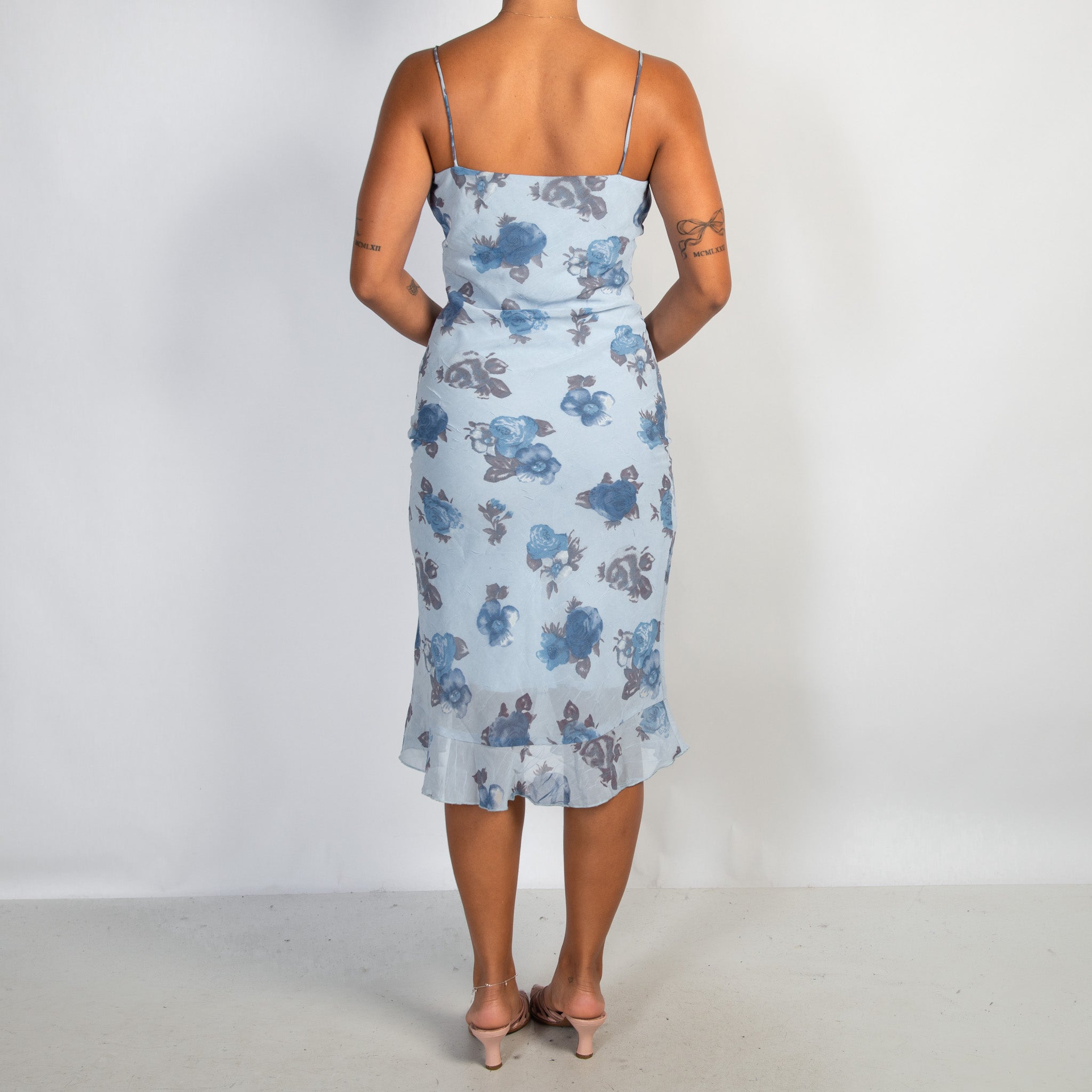 BLUE FLORAL MIDI DRESS