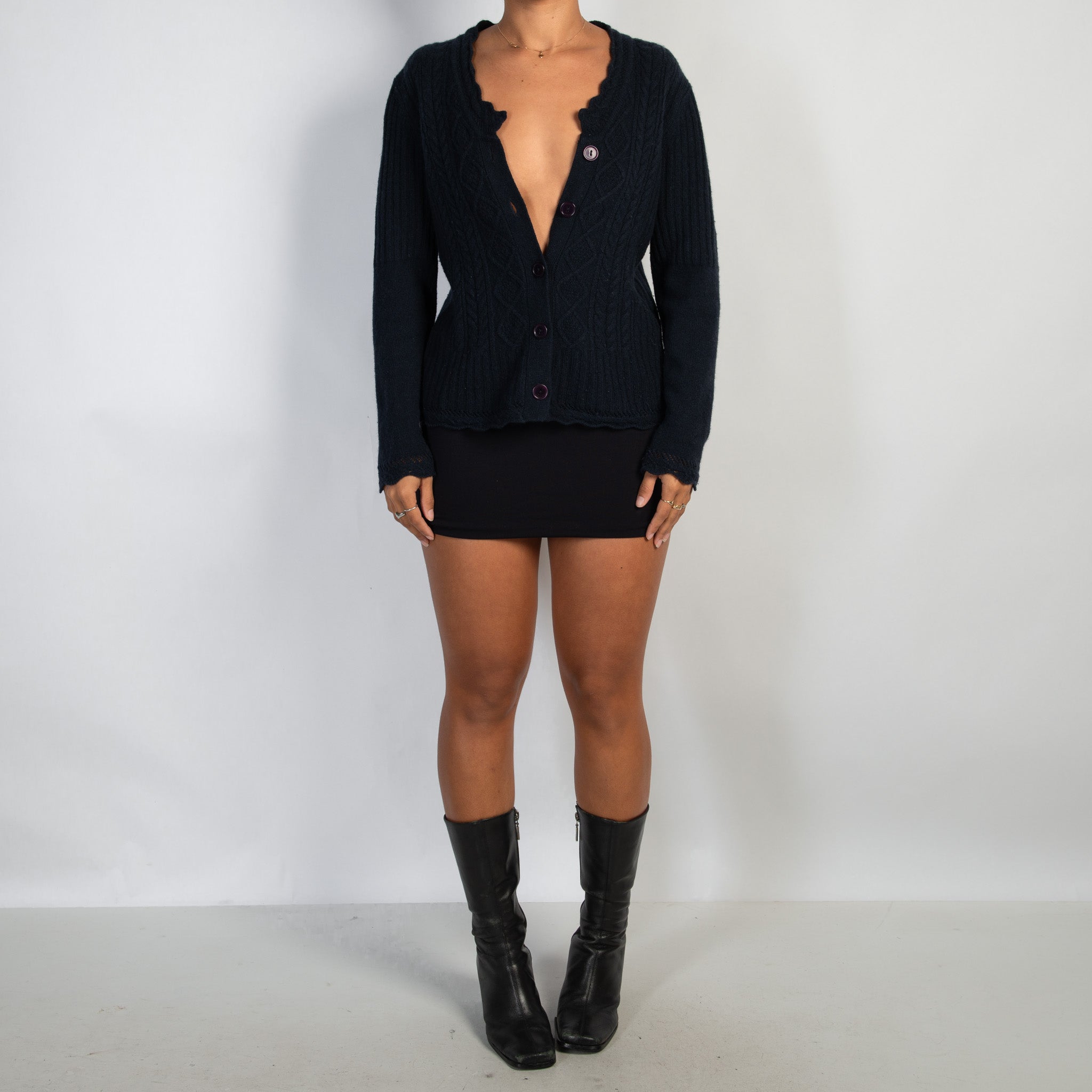 NAVY WOOL CARDIGAN
