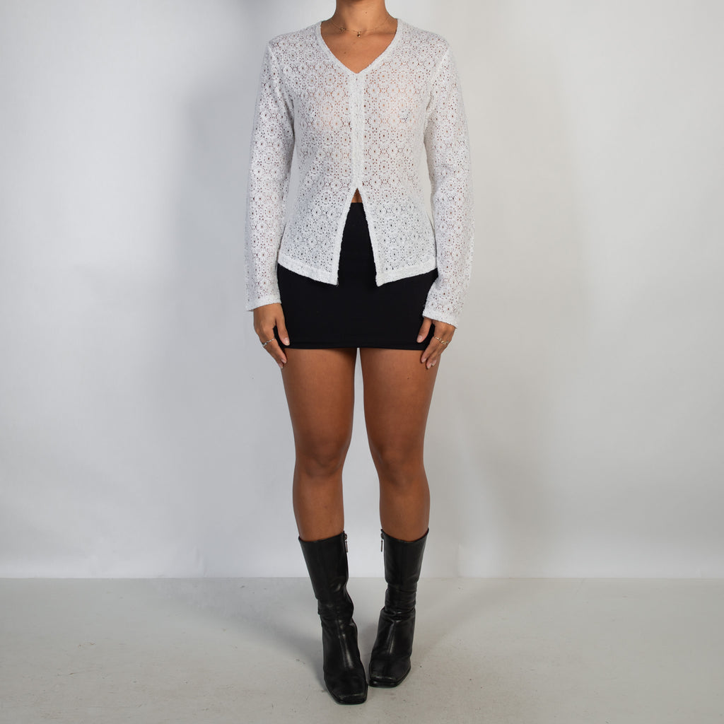 WHITE SHEER TEXTURED TOP