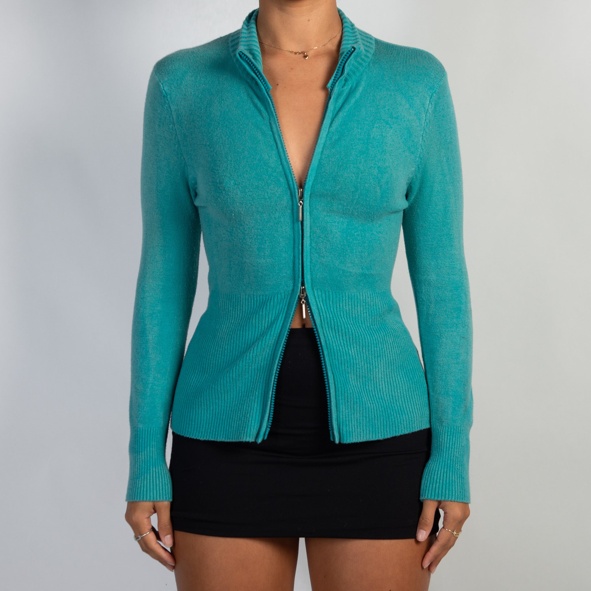 TURQUOISE ZIP KNIT TOP