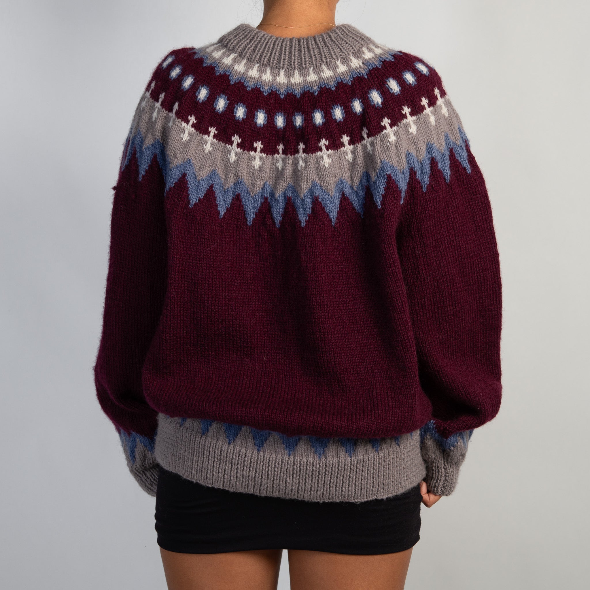 WOOL BLEND KNIT SWEATER