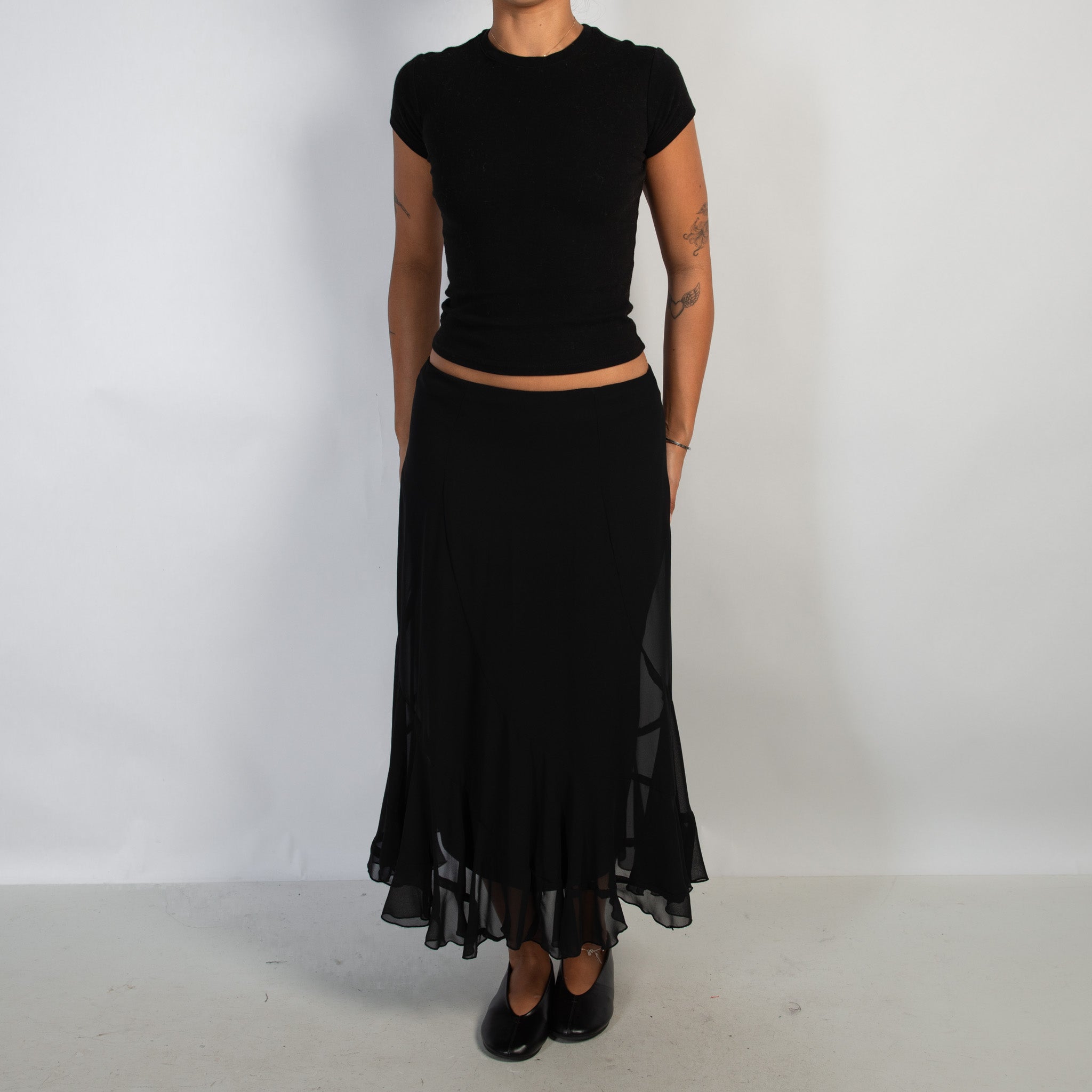 BLACK LONGLINE SKIRT
