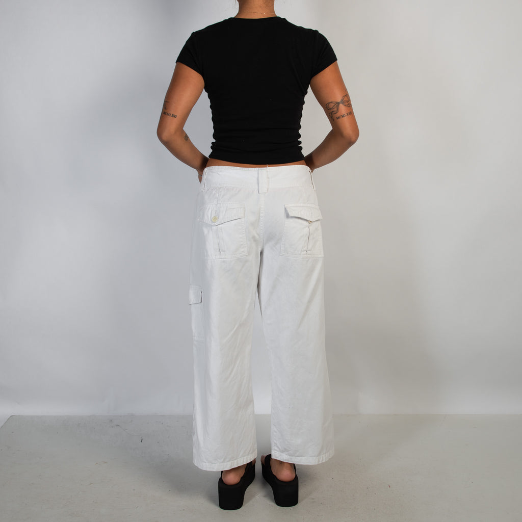 WHITE CARGO CROP PANTS
