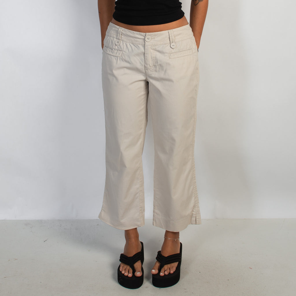 CREAM COTTON CROP PANTS