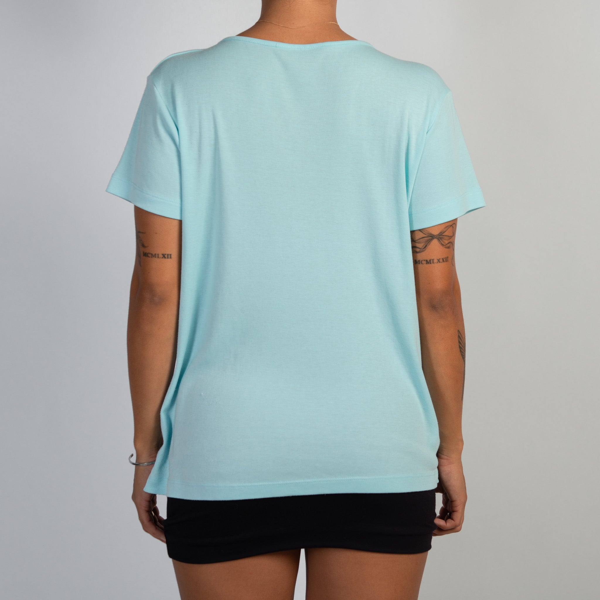 AQUA FLORAL TEE