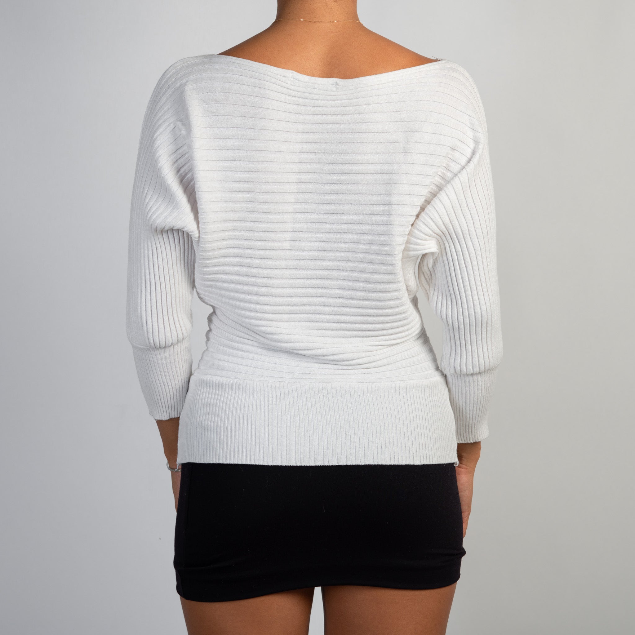 WHITE RIB BATWING TOP