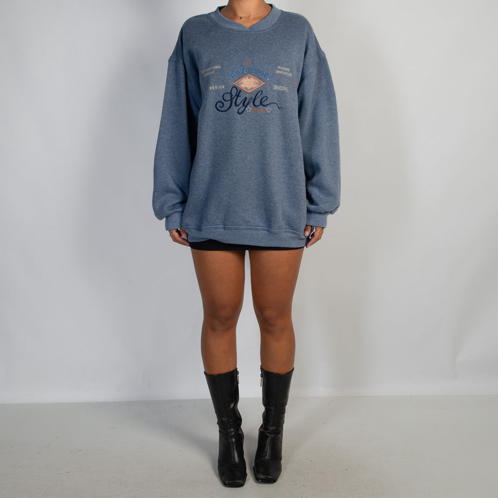 BLUE FLEECE SWEATSHIRT