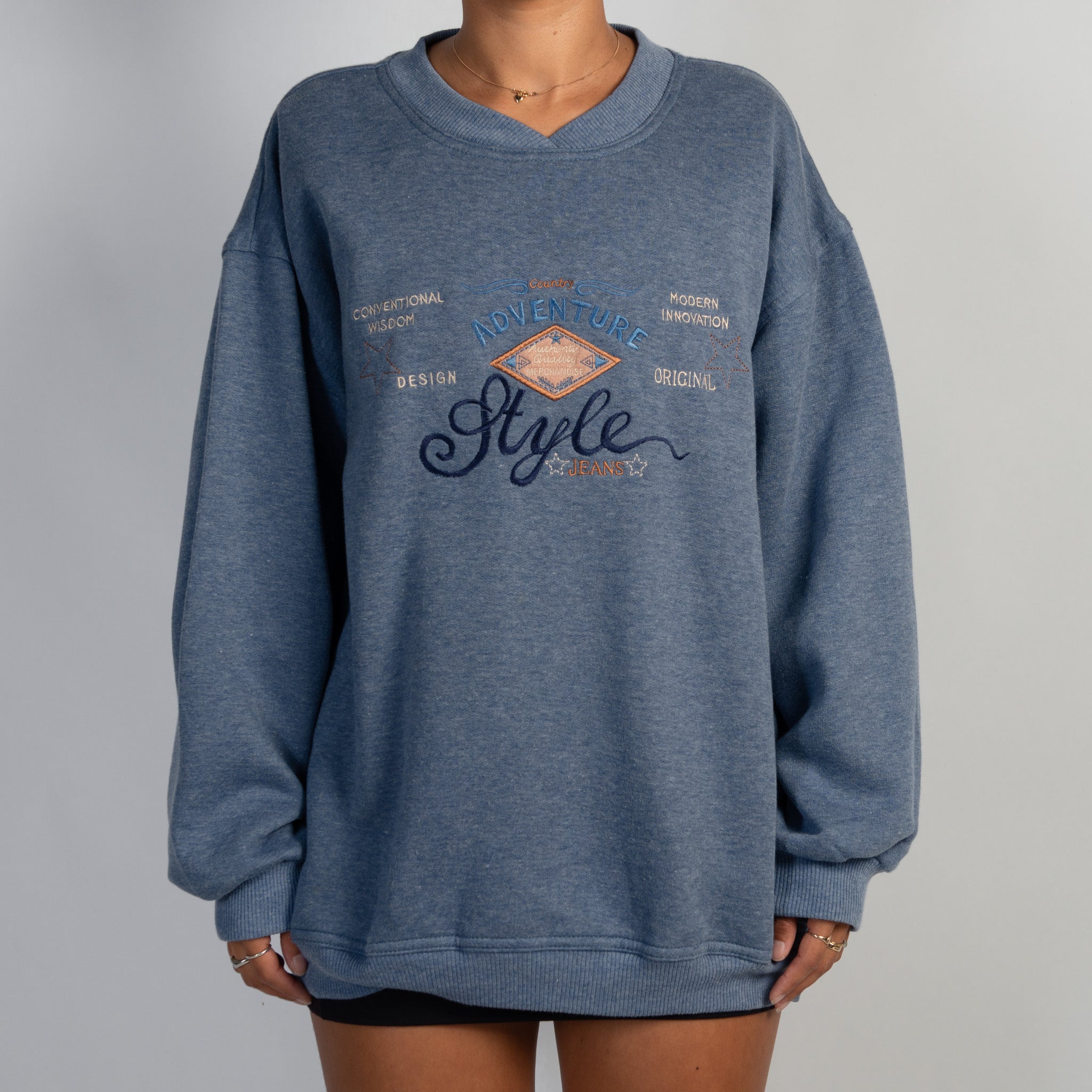 BLUE FLEECE SWEATSHIRT