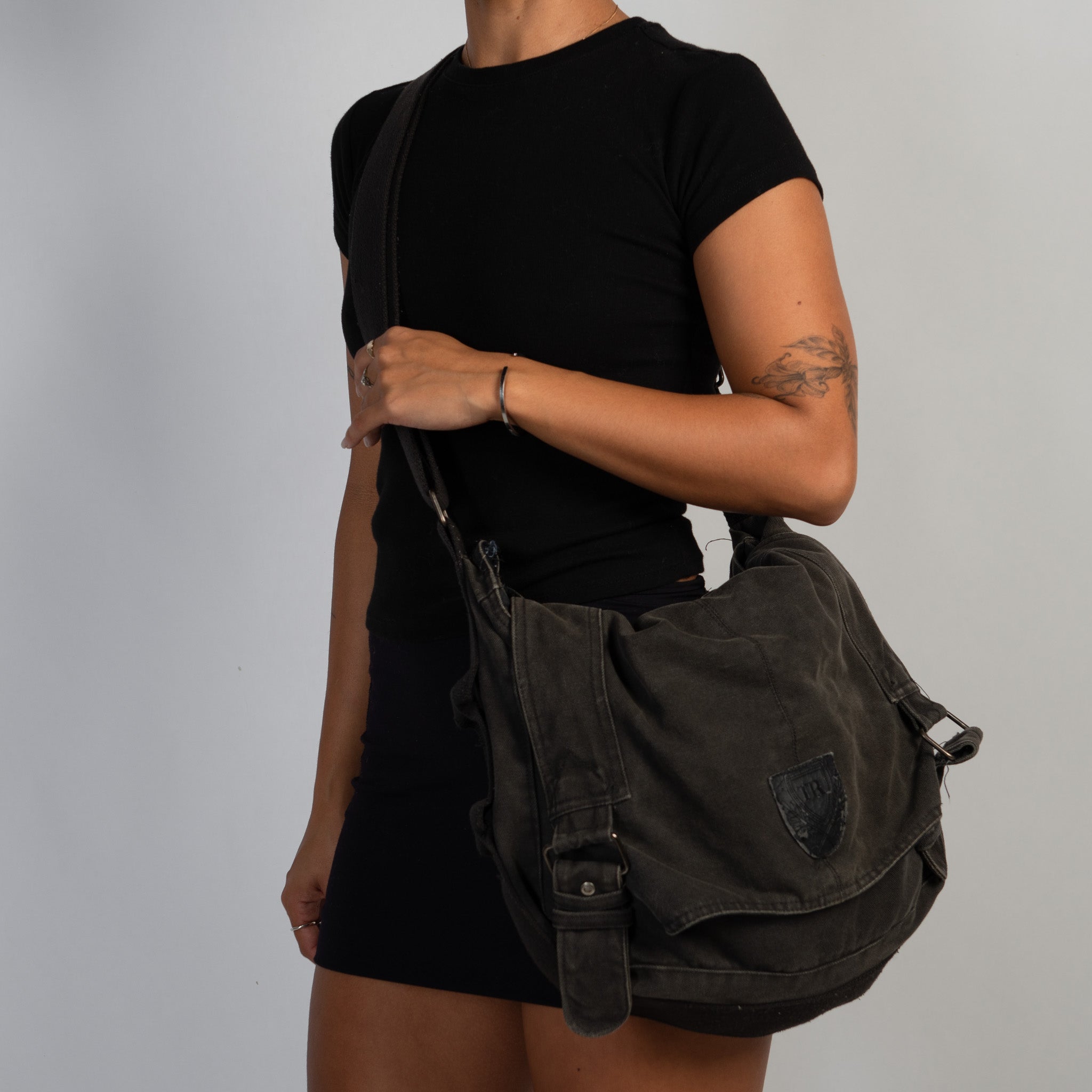 GREY CANVAS SATCHEL BAG