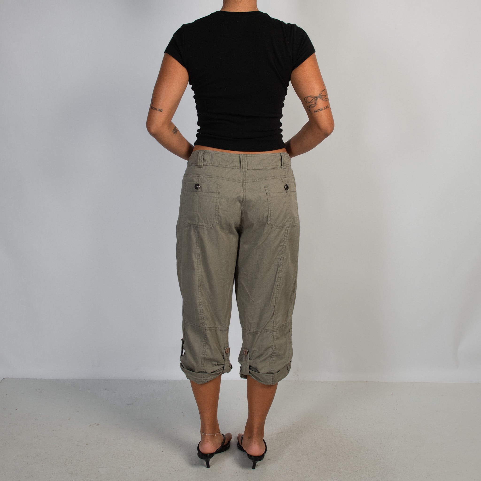 KHAKI CROP CARGO PANTS