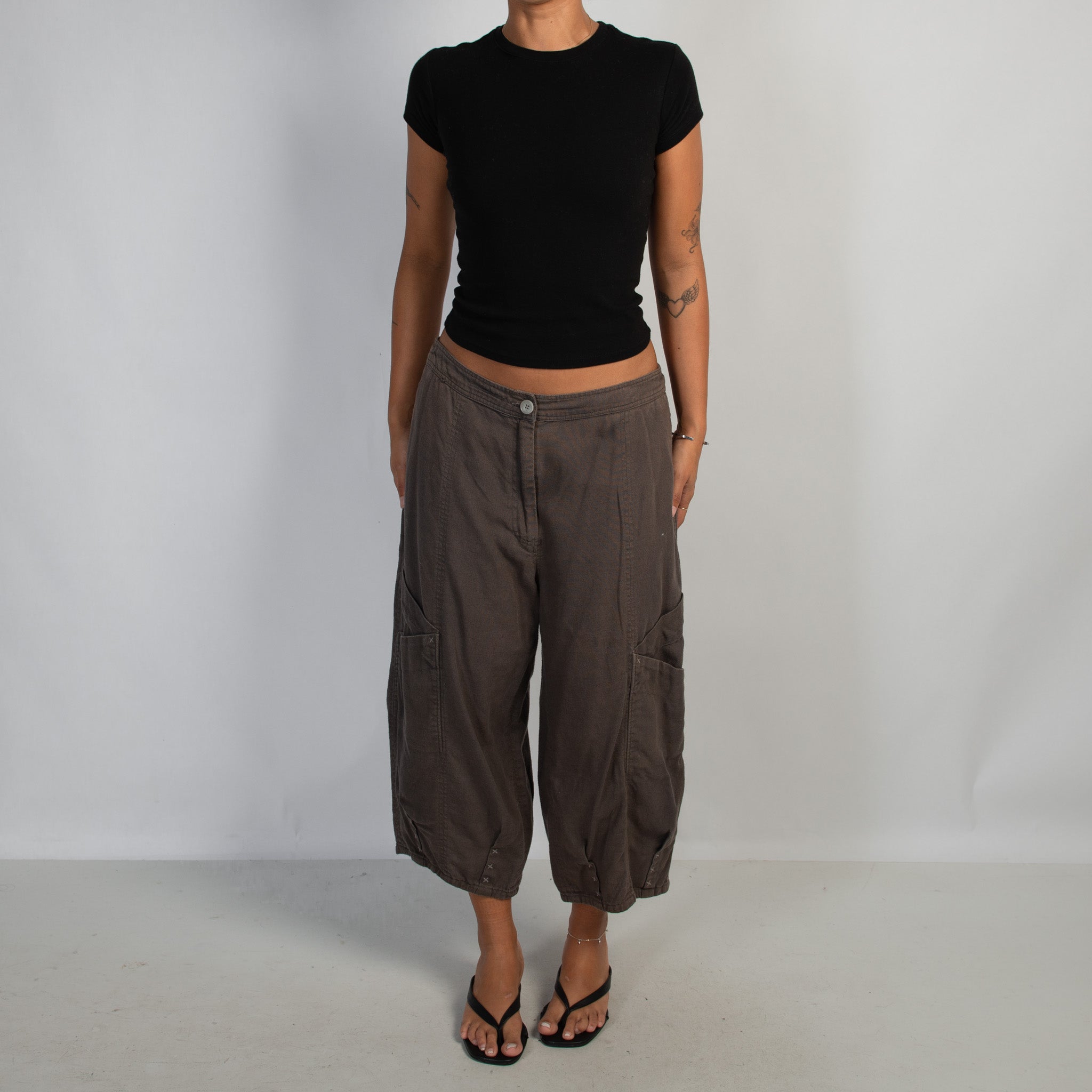 COTTON BARREL LEG PANTS