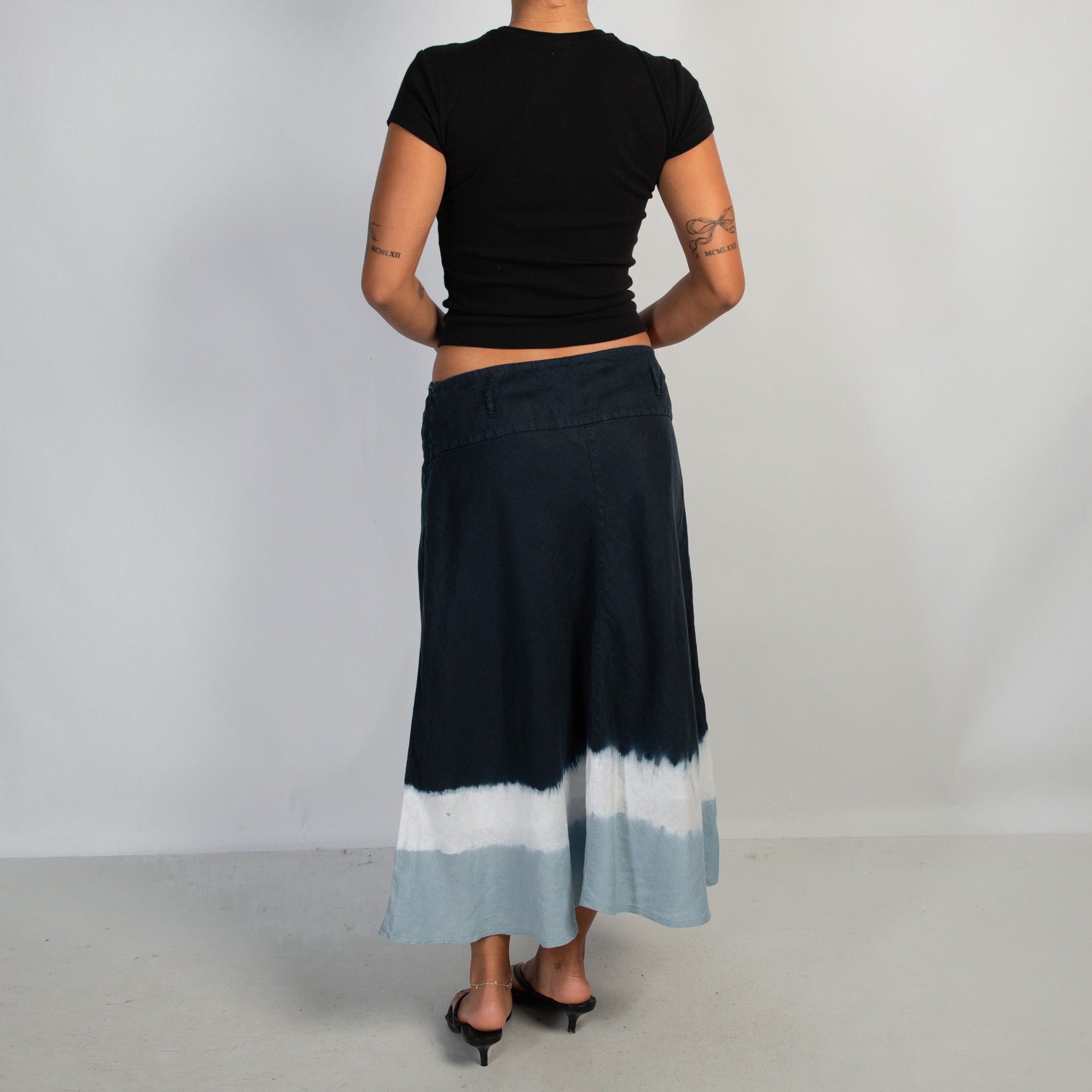 NAVY TIE DYE MIDI SKIRT