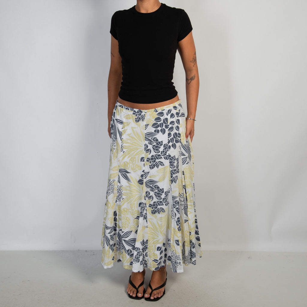 FLORAL LONGLINE SKIRT