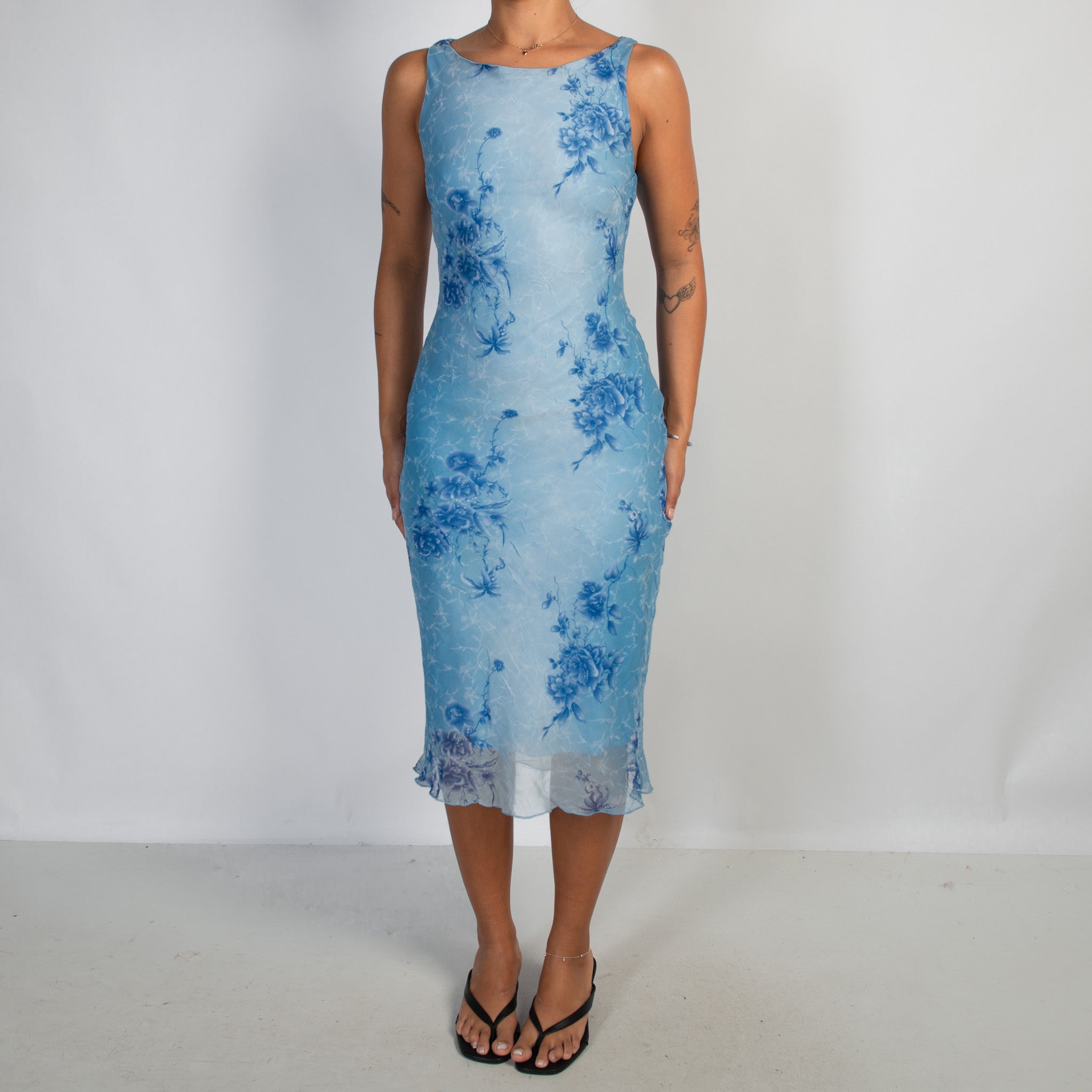 BLUE FLORAL MIDI DRESS