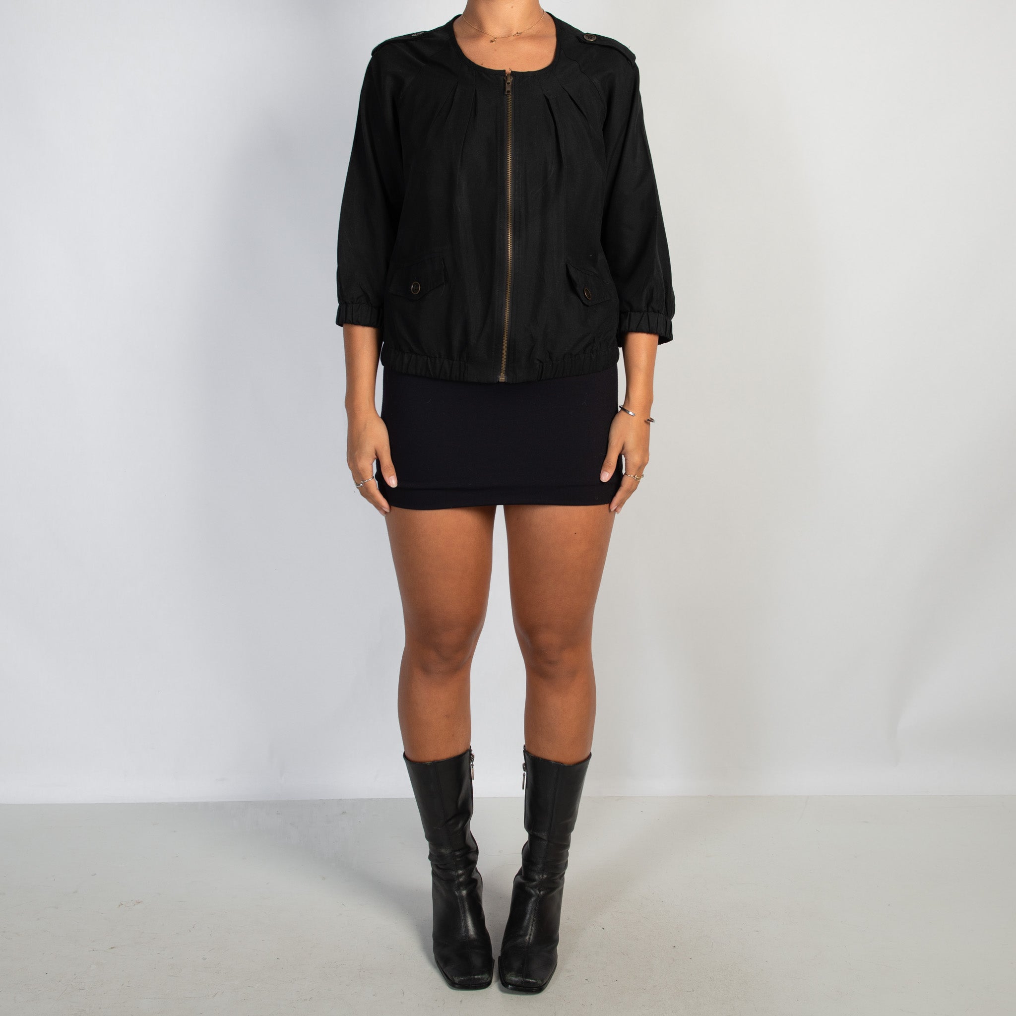 BLACK LIGHTWEIGHT JACKET