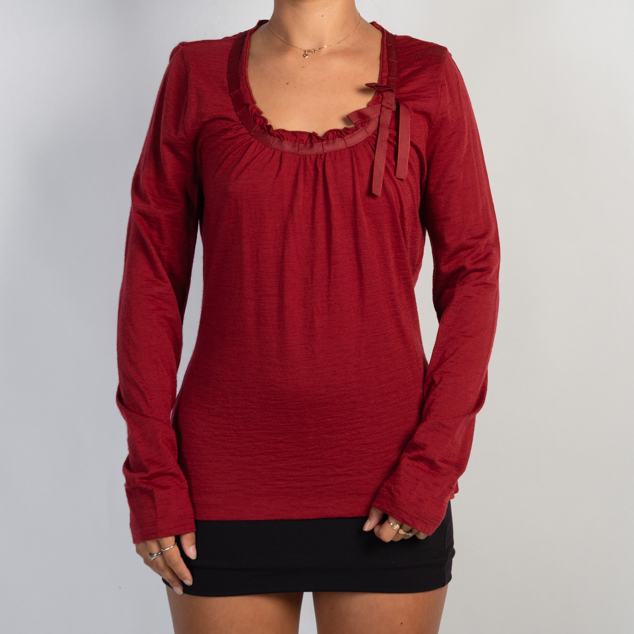 RED WOOL LONG SLEEVE TOP