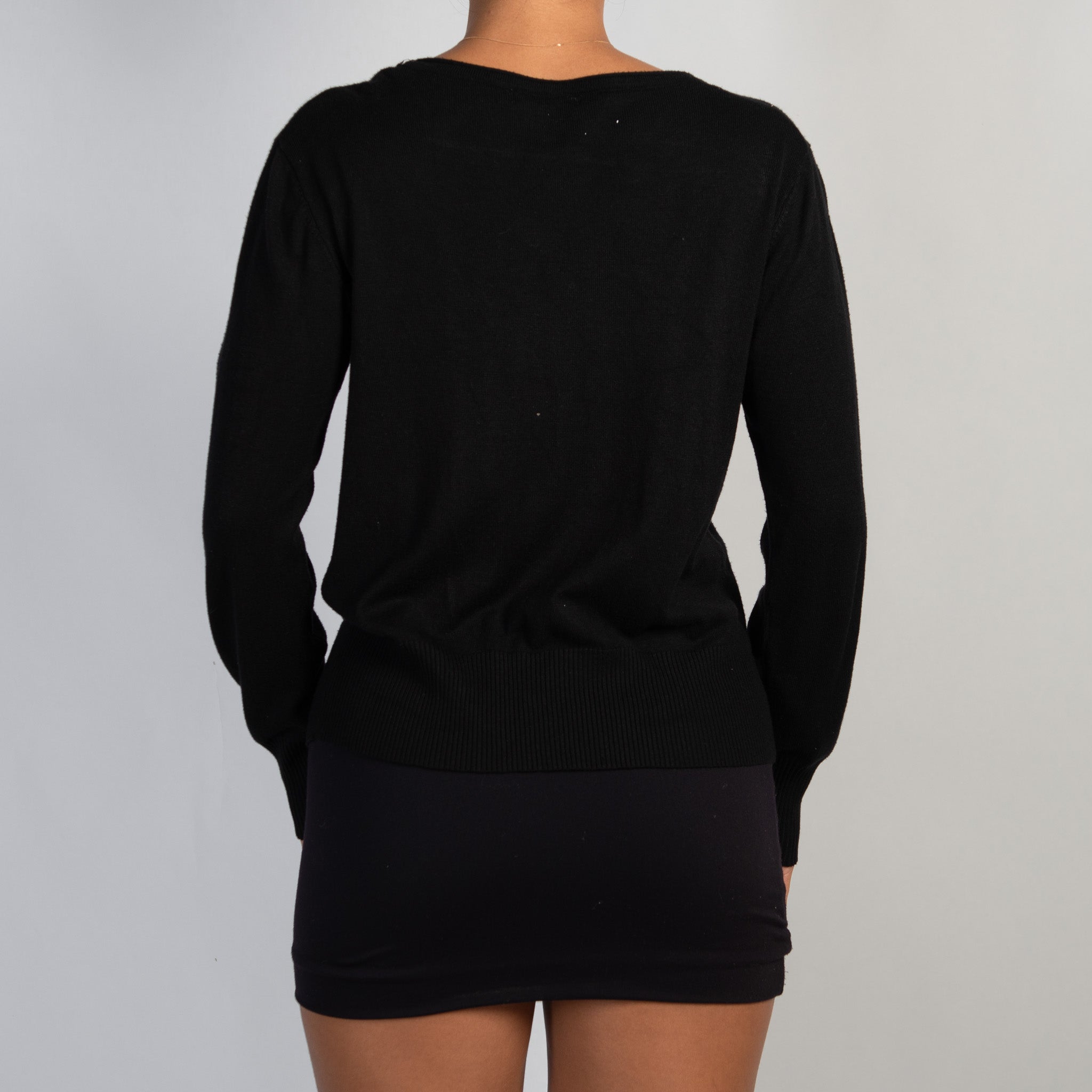 CLASSIC BLACK CARDIGAN