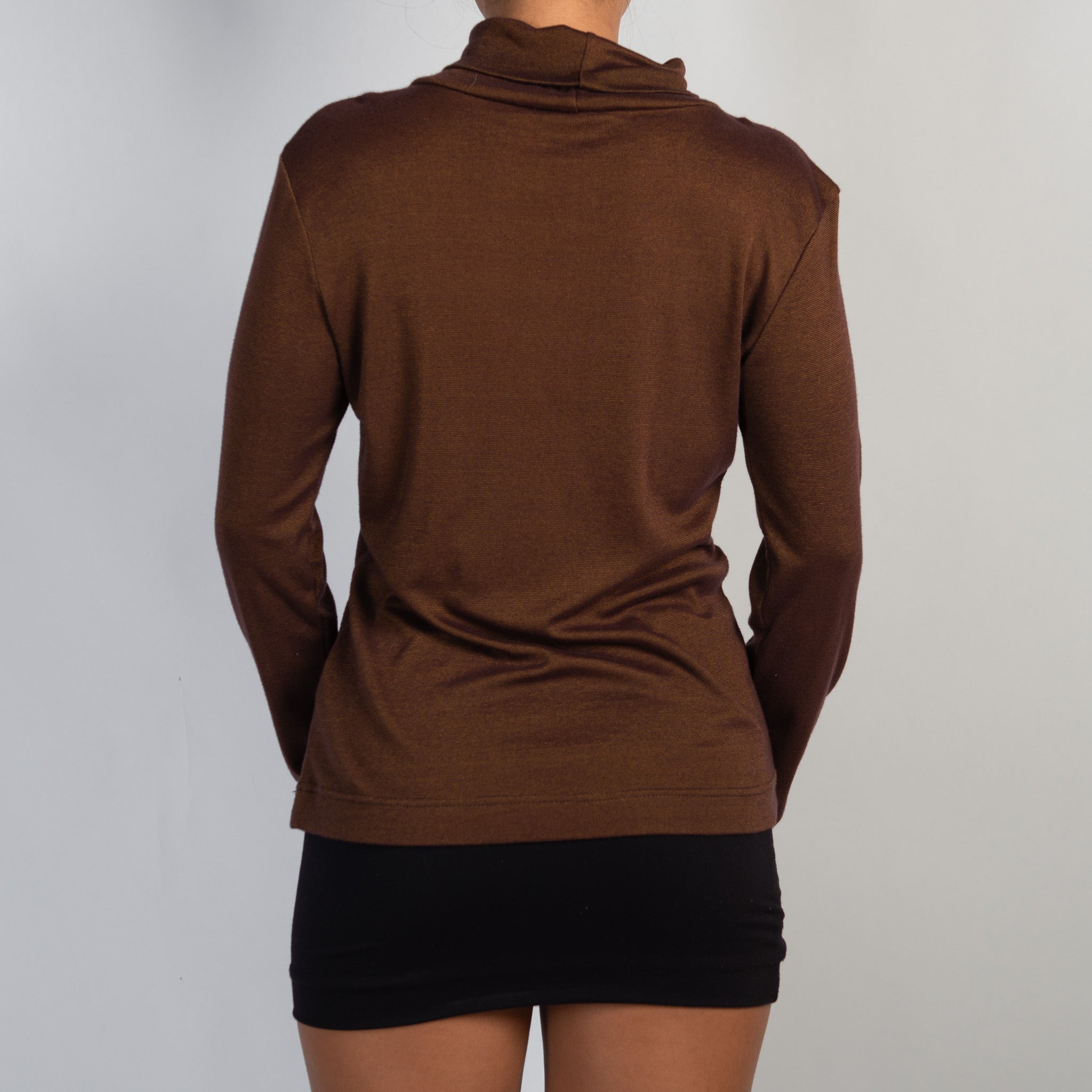 BROWN LONG SLEEVE TOP
