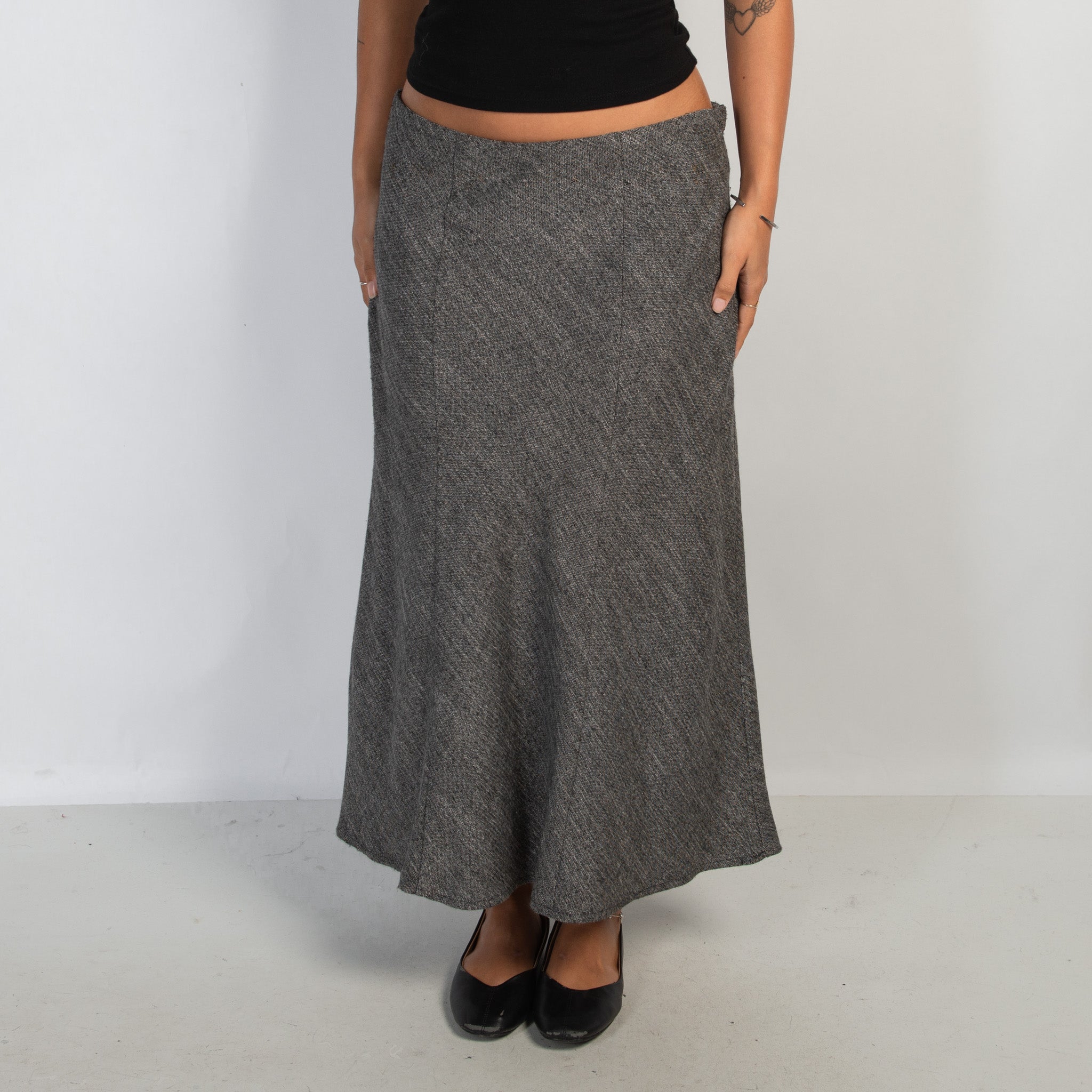 B&W MARLE LONGLINE SKIRT