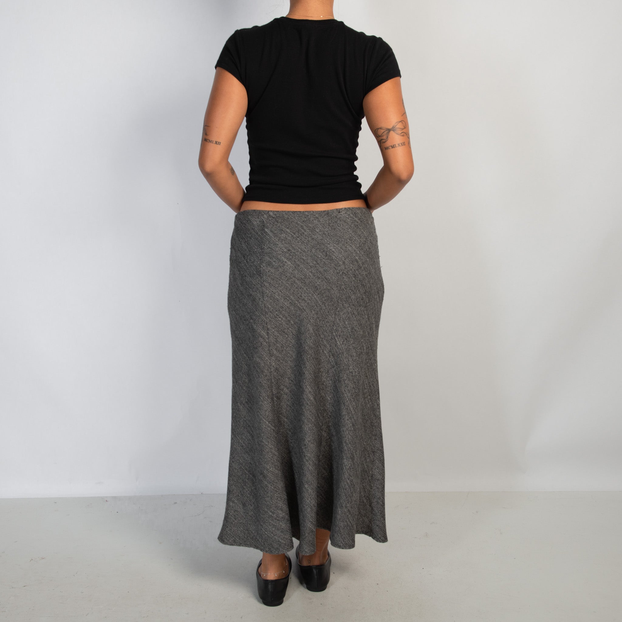 B&W MARLE LONGLINE SKIRT