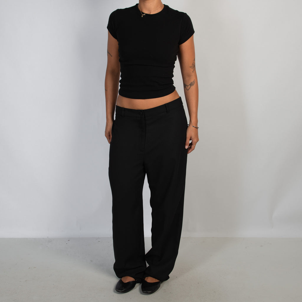 BLACK STRAIGHT LEG PANTS