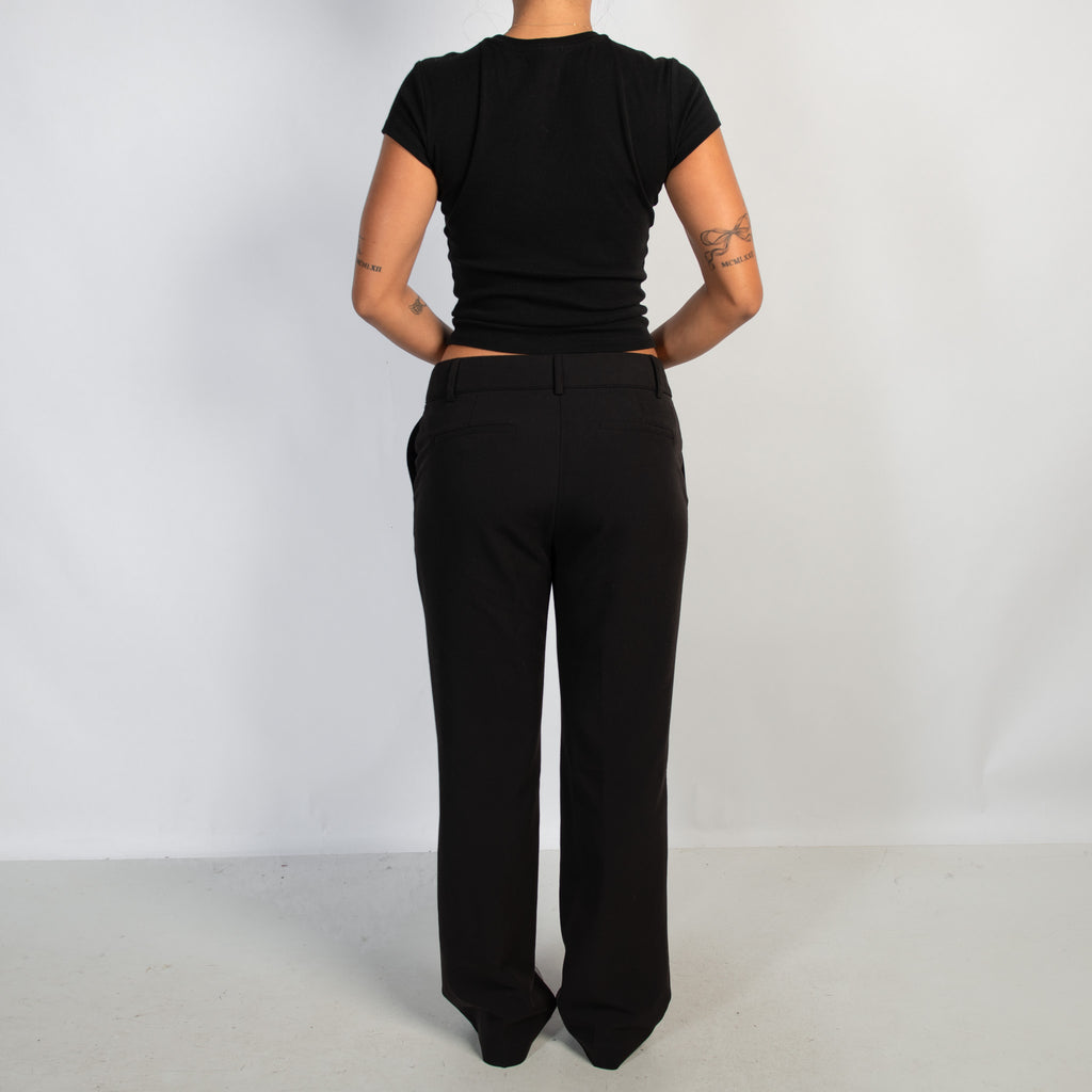 BLACK STRAIGHT LEG PANTS