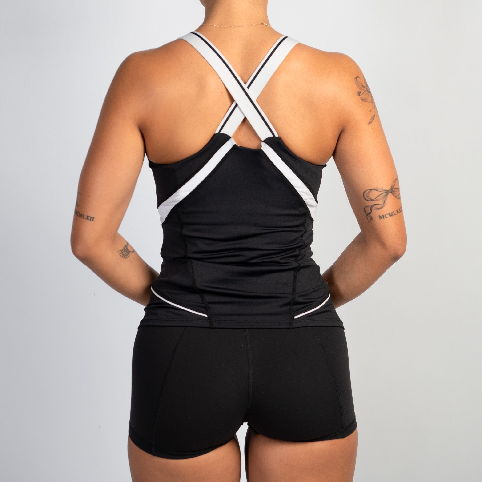 B&W ACTIVE TANK TOP