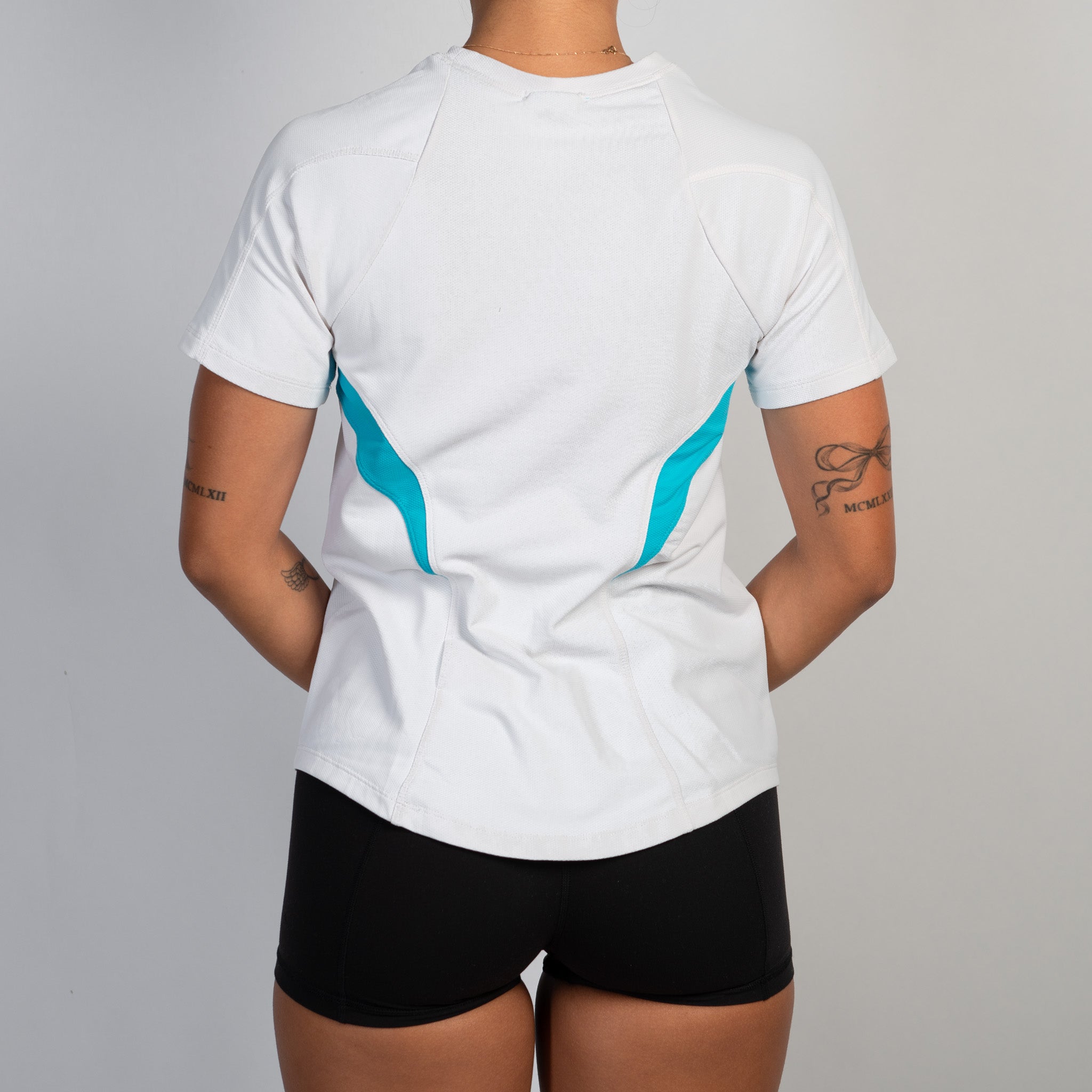 WHITE ACTIVE TEE