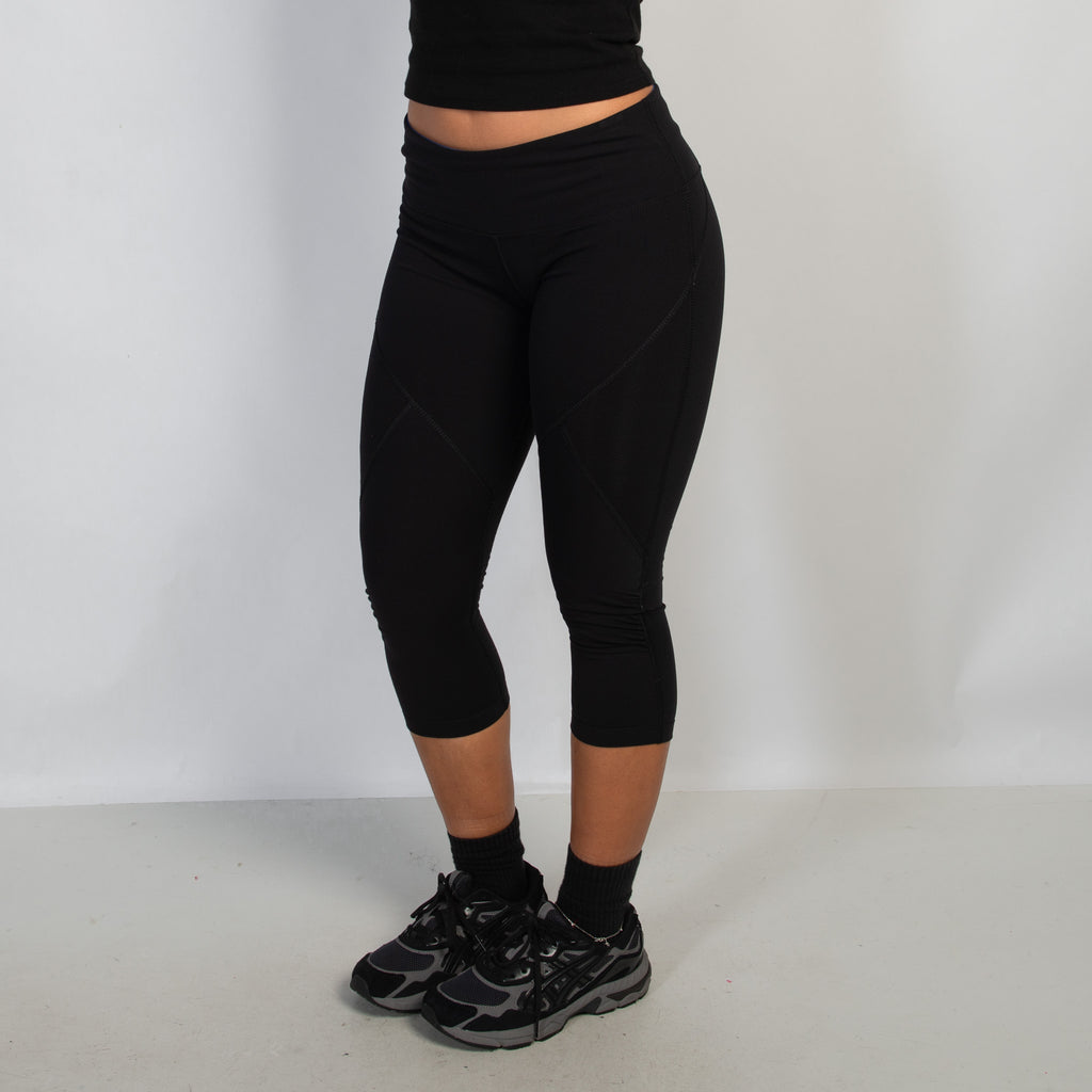 BLACK 3/4 TIGHTS