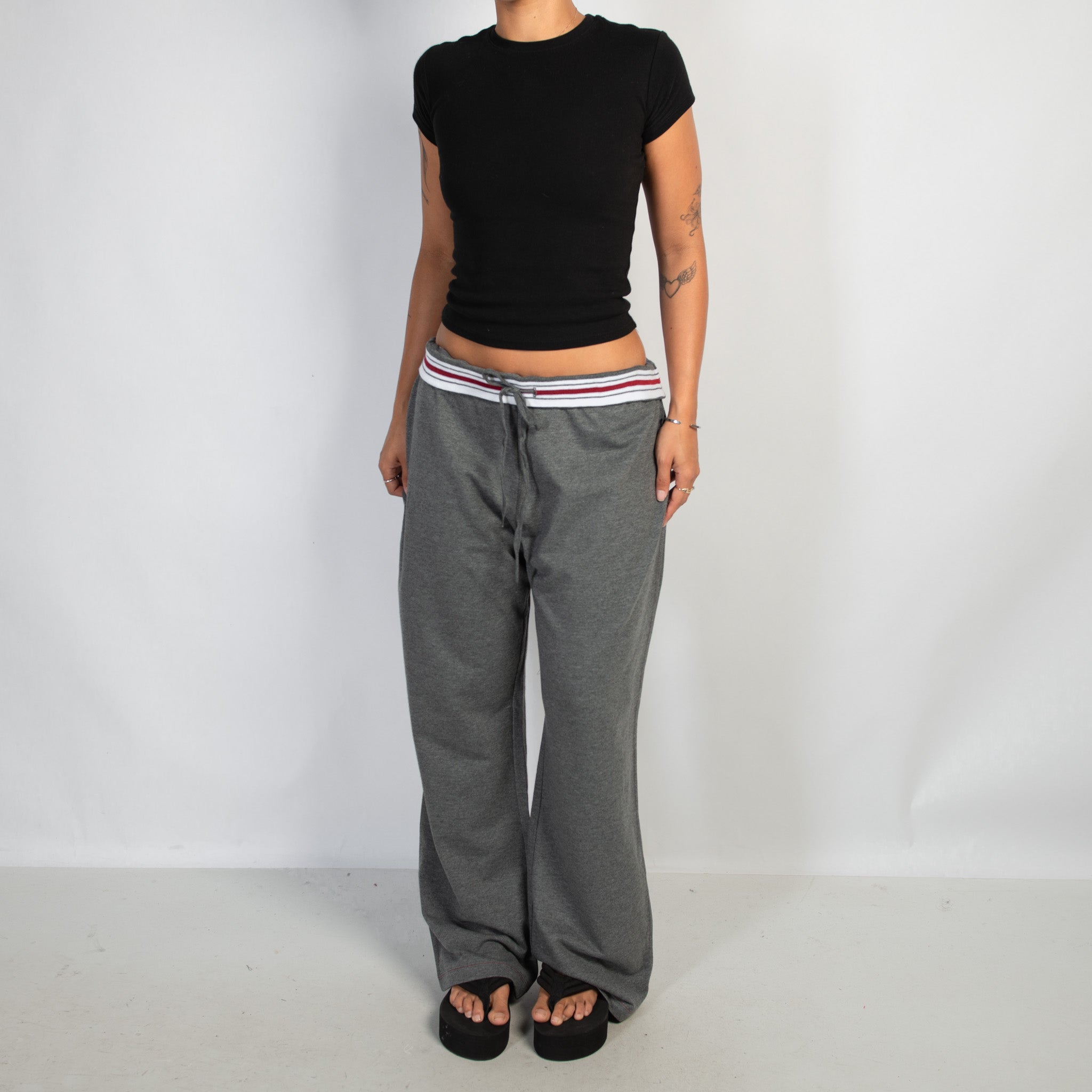 GREY LOUNGE PANTS