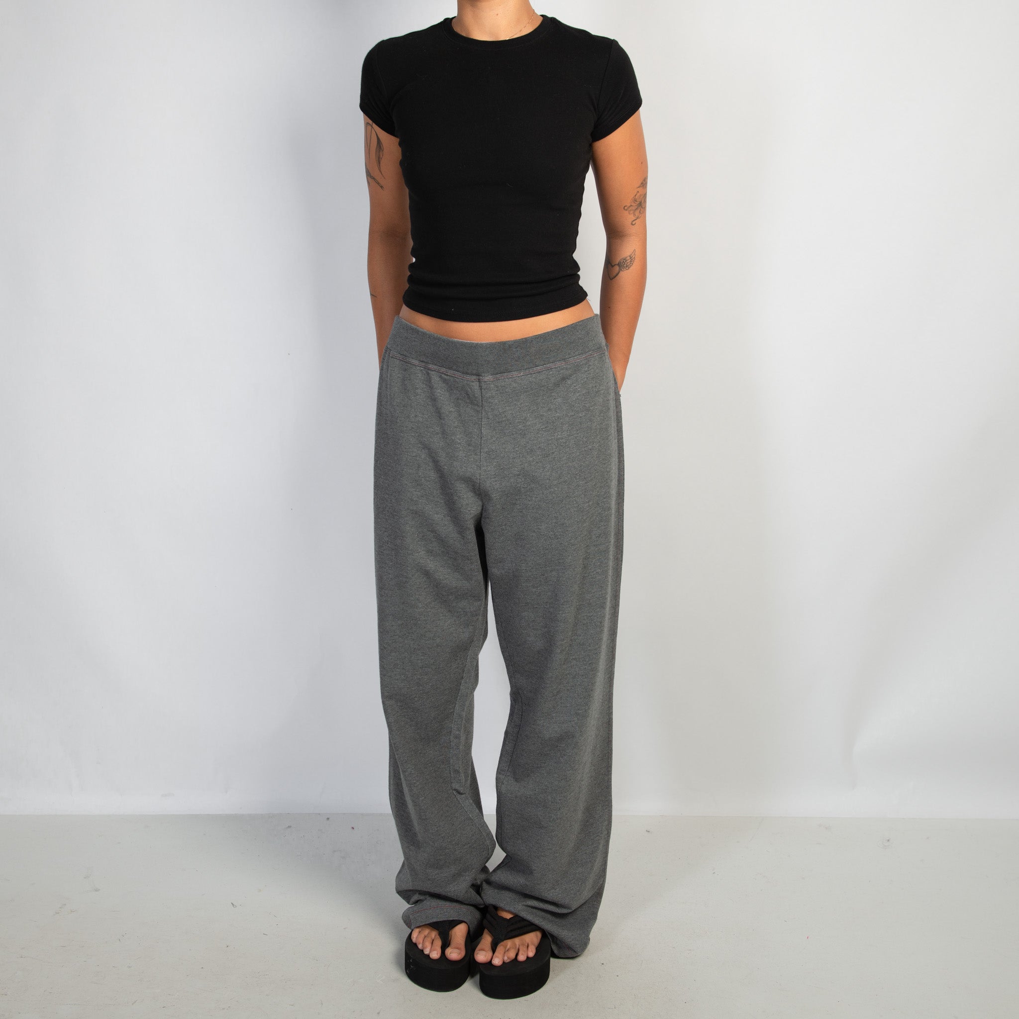 GREY LOUNGE PANTS