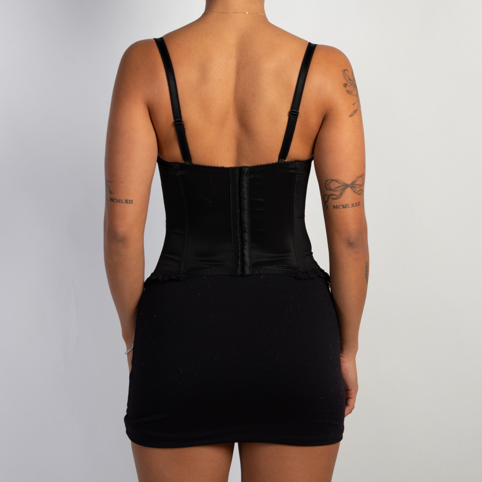 BLACK LACE BUSTIER