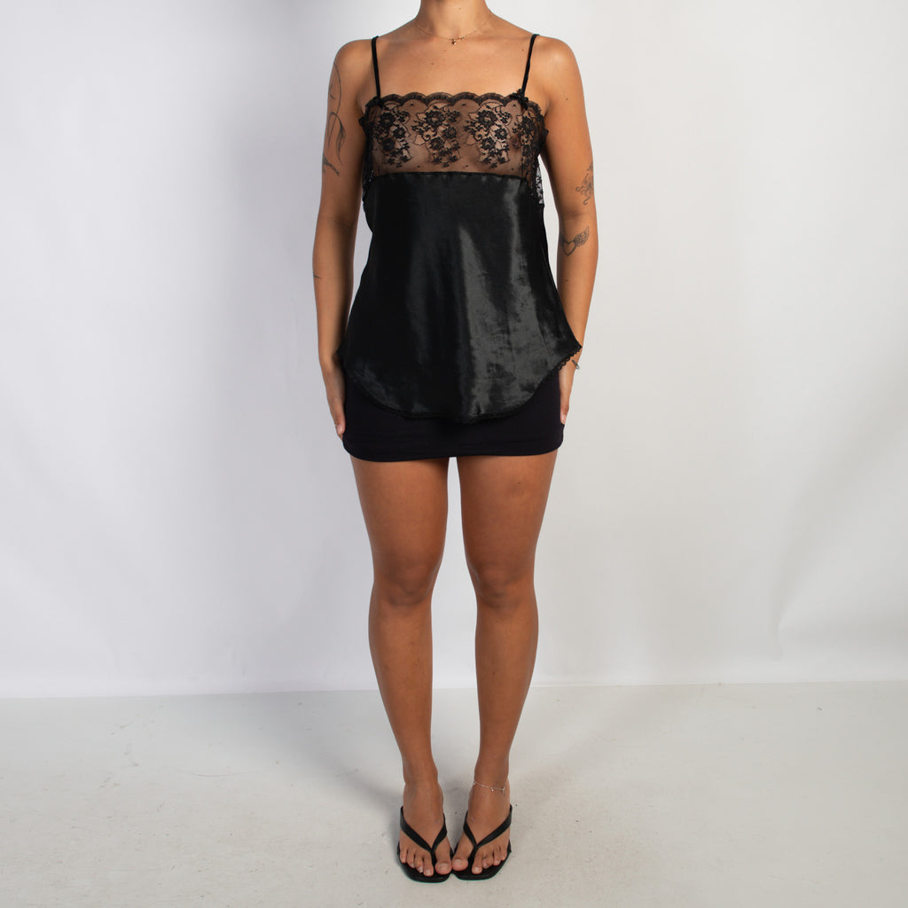 BLACK LACE PANEL CAMISOLE