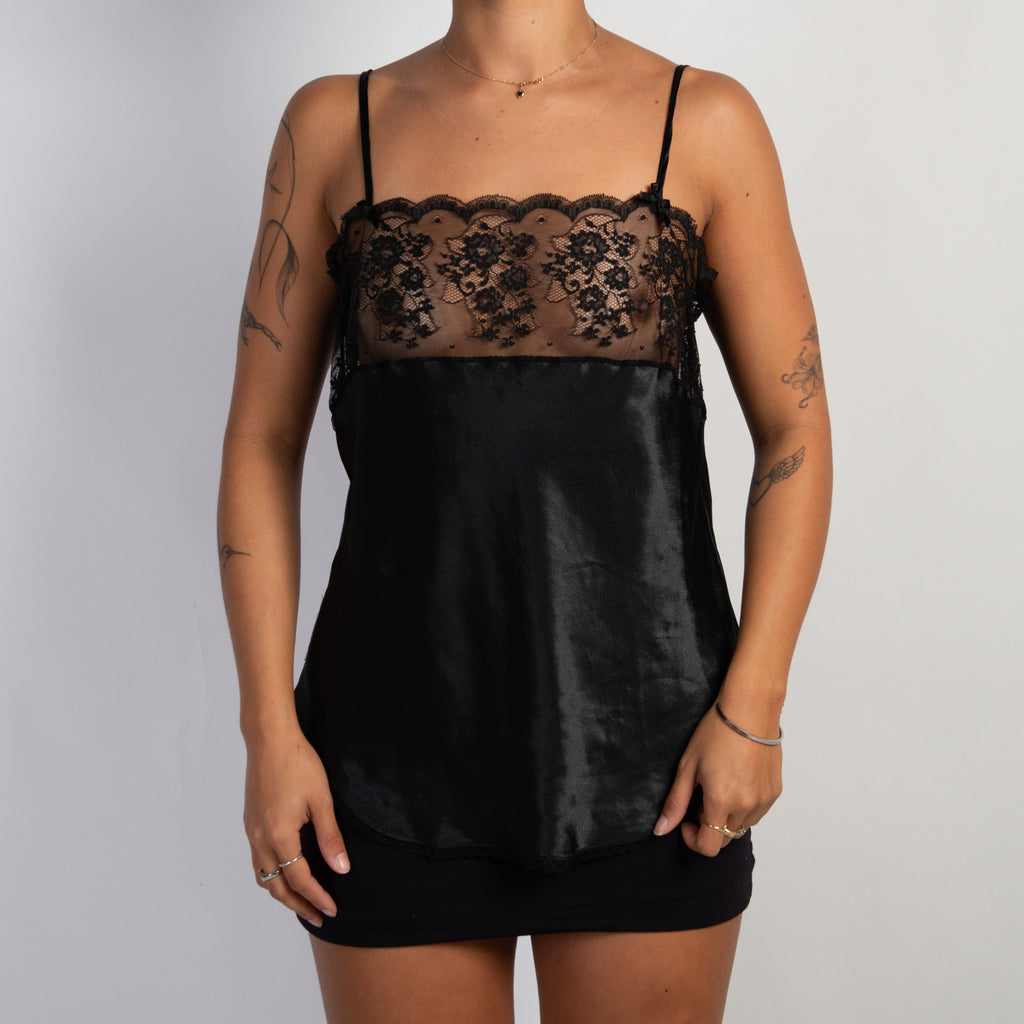 BLACK LACE PANEL CAMISOLE