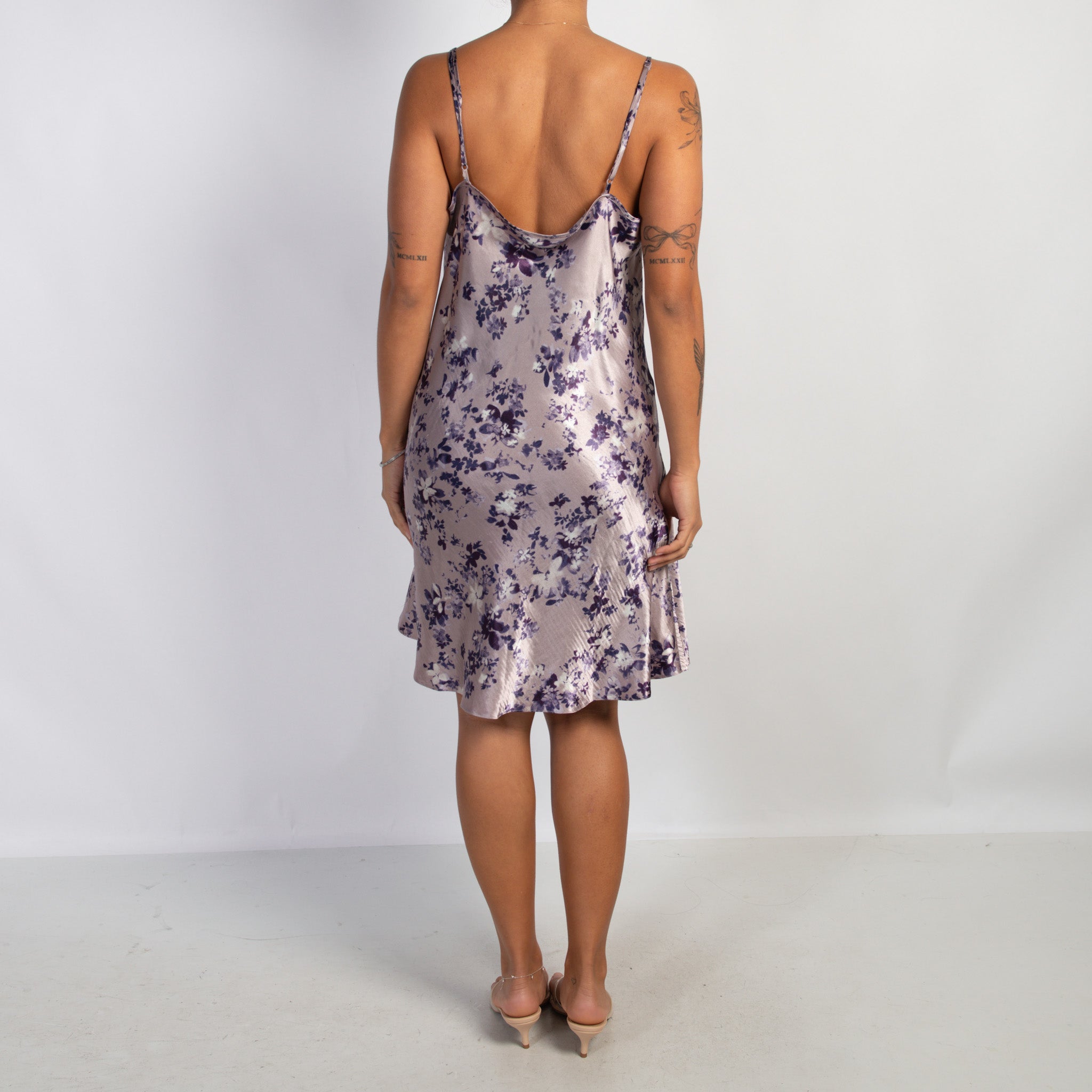 SATIN PATTERN CHEMISE
