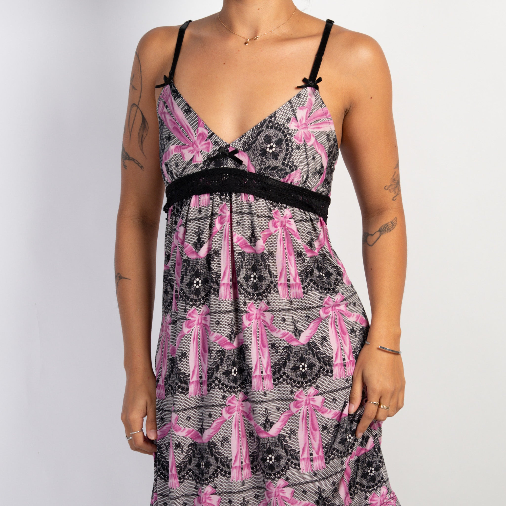 SLINKY PATTERN CHEMISE