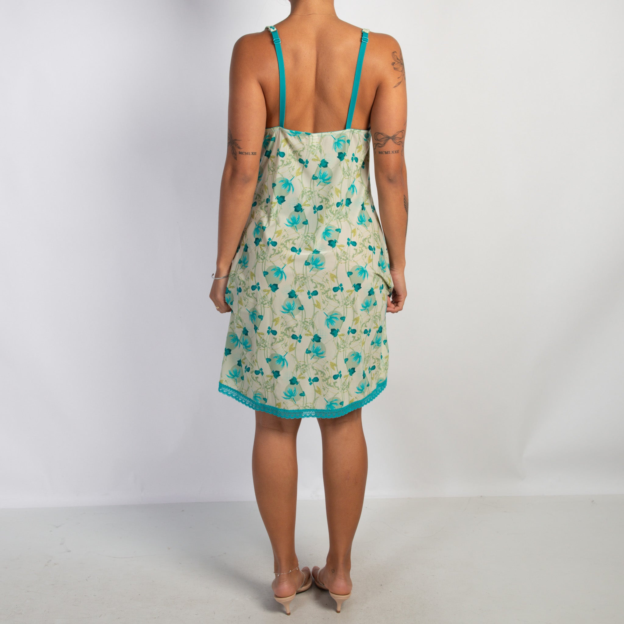 GREEN PATTERN CHEMISE