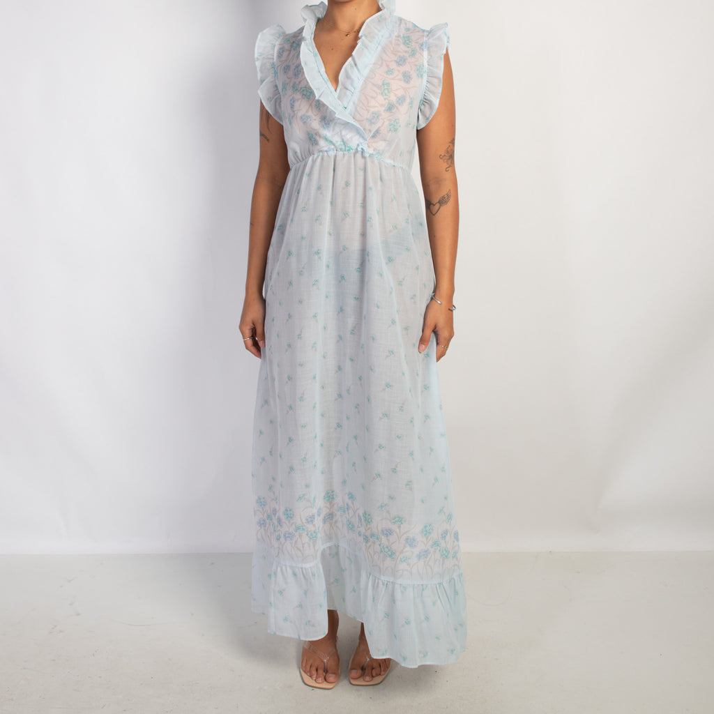 BLUE FLORAL NIGHTGOWN