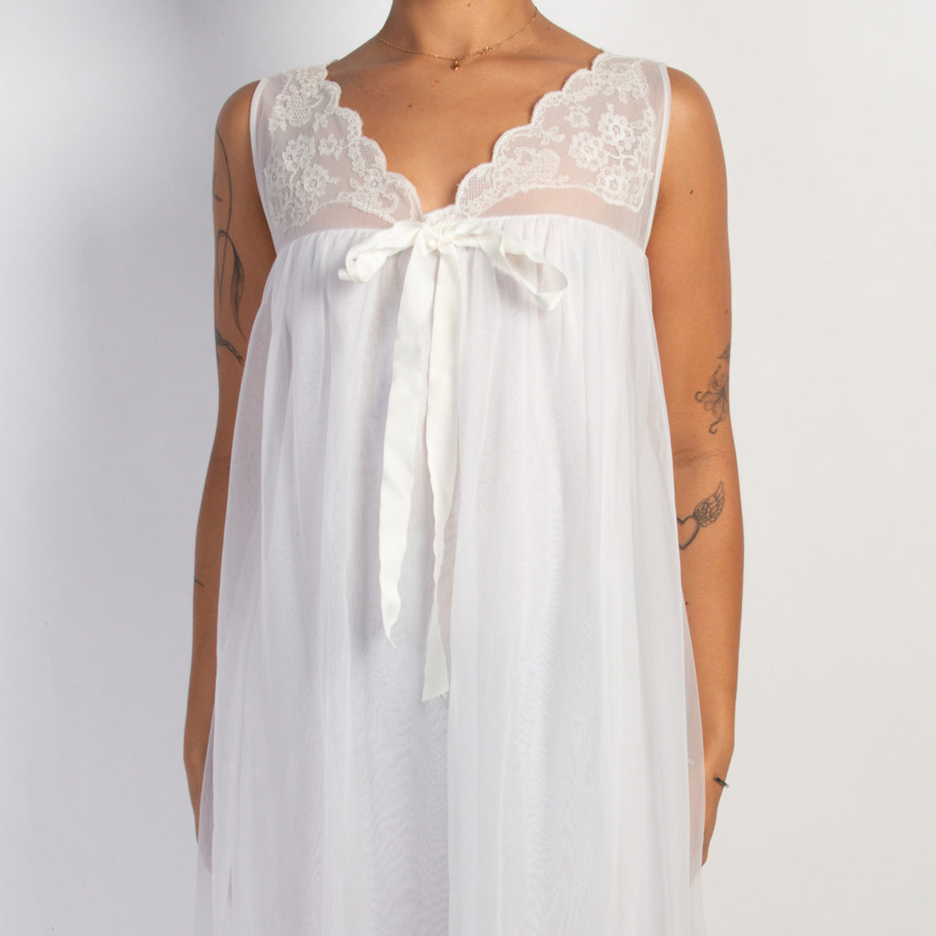 WHITE BABYDOLL NIGHTGOWN