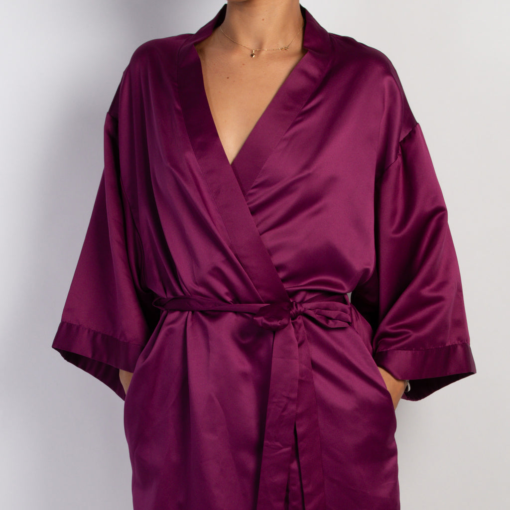 FUCHSIA SATIN ROBE