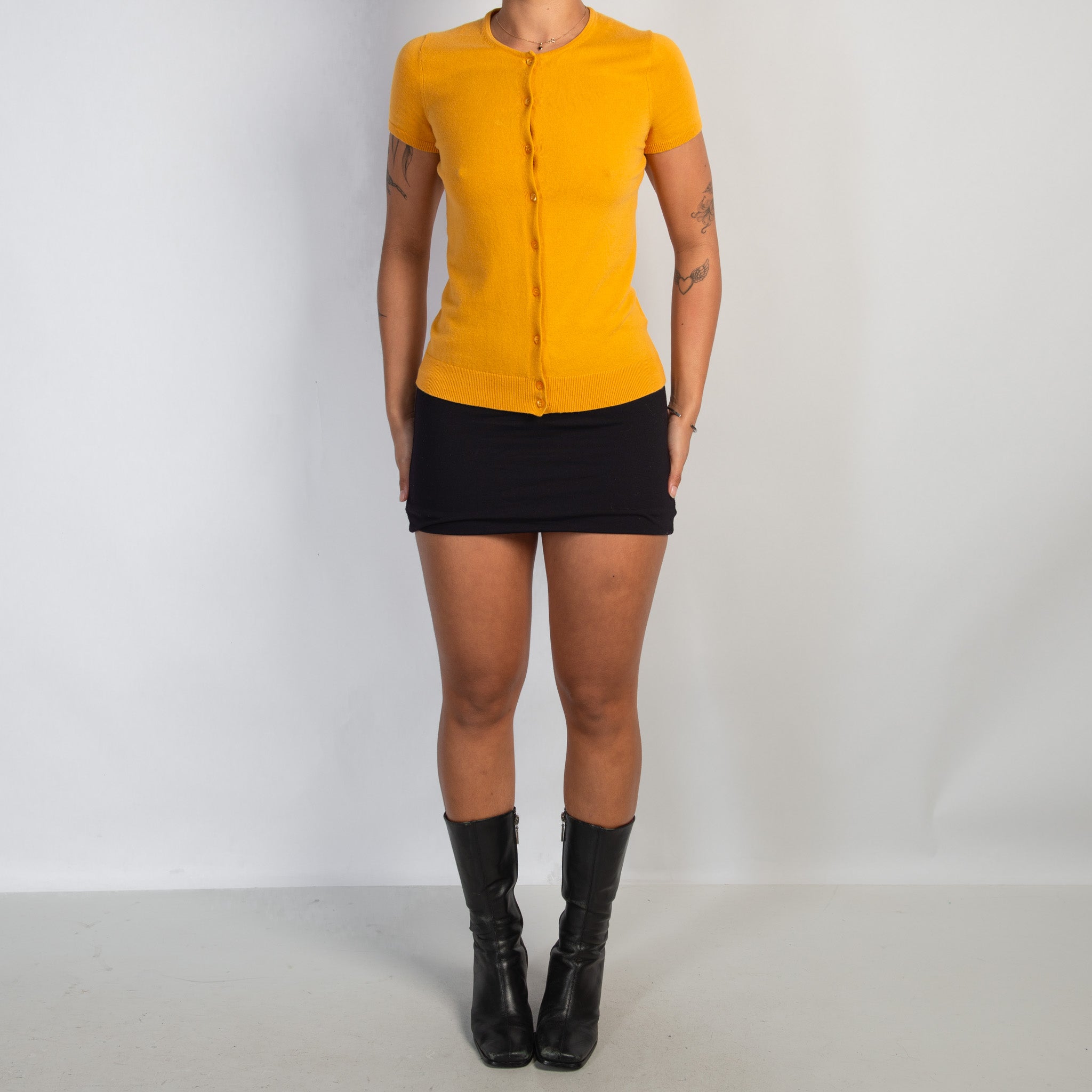 YELLOW SHORT SLEEVE CARDIGAN