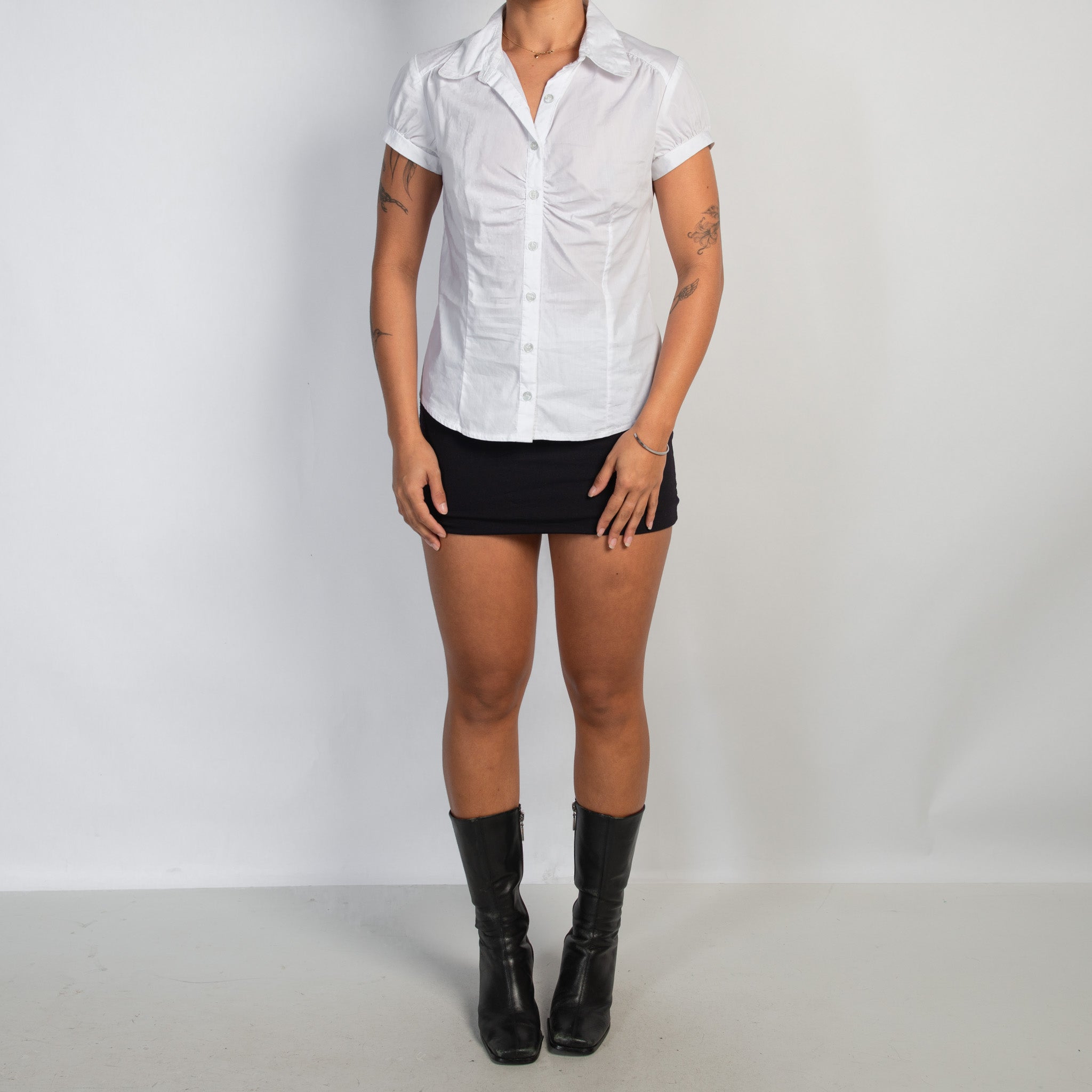 WHITE SHORT SLEEVE BLOUSE