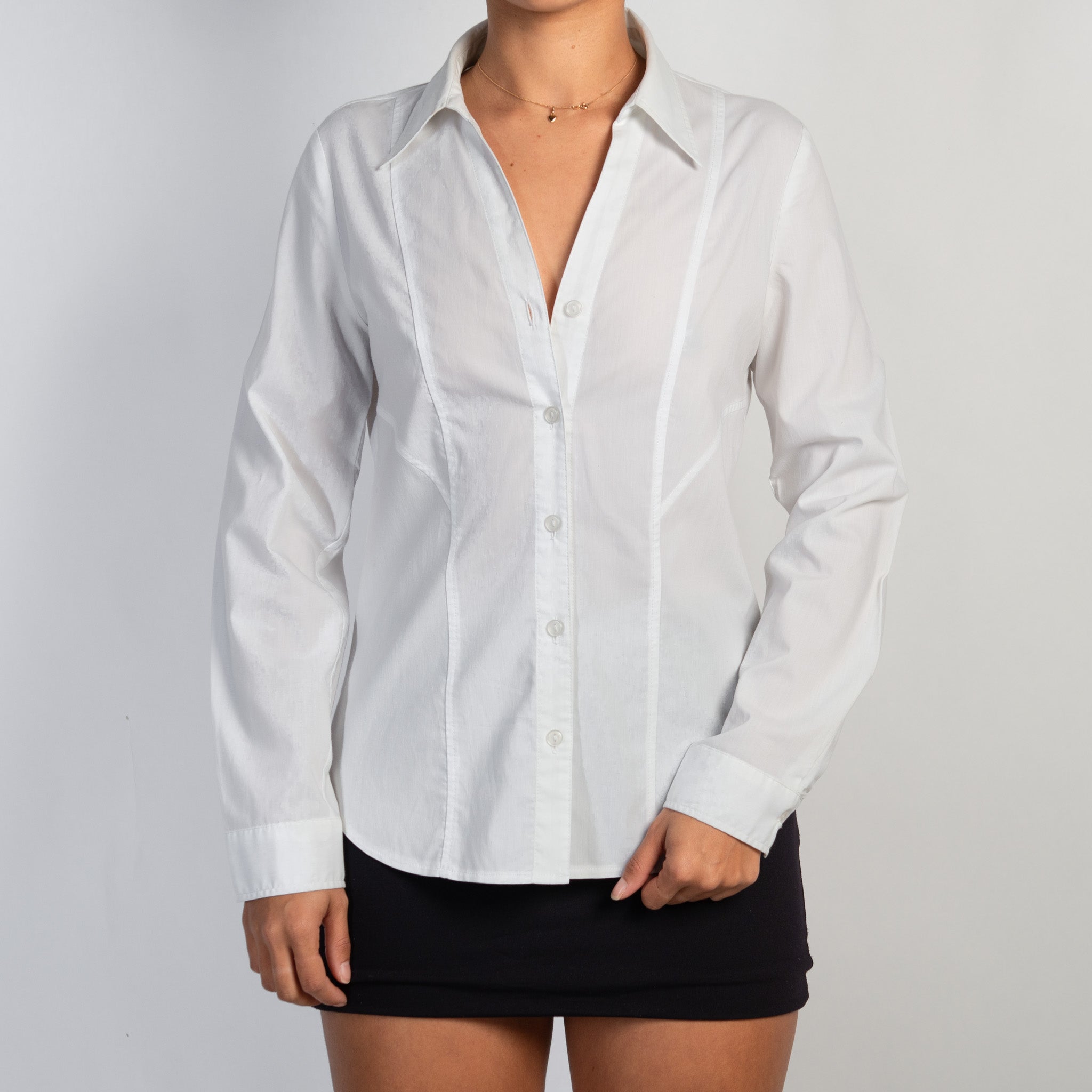 WHITE LONG SLEEVE BLOUSE