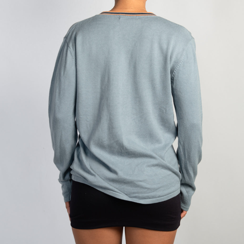 BLUE THIN KNIT SWEATER